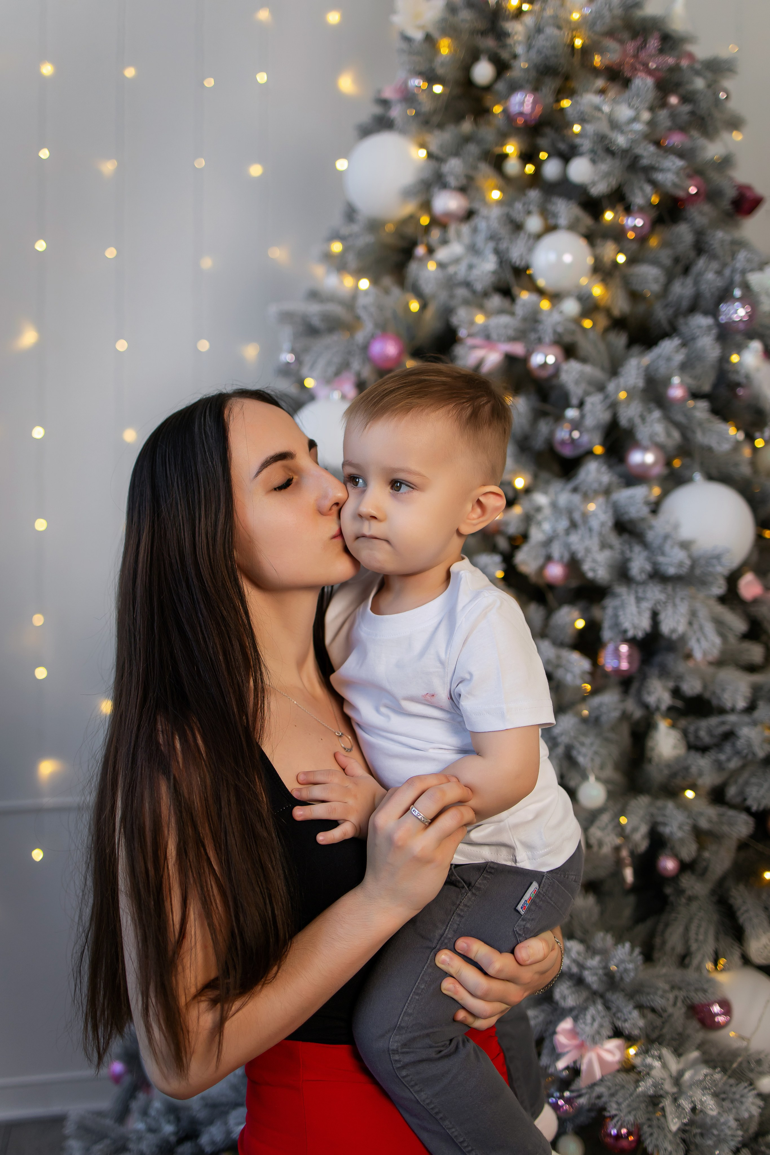 Ваши фотографии. Интерьерная фотостудия Background в Омске