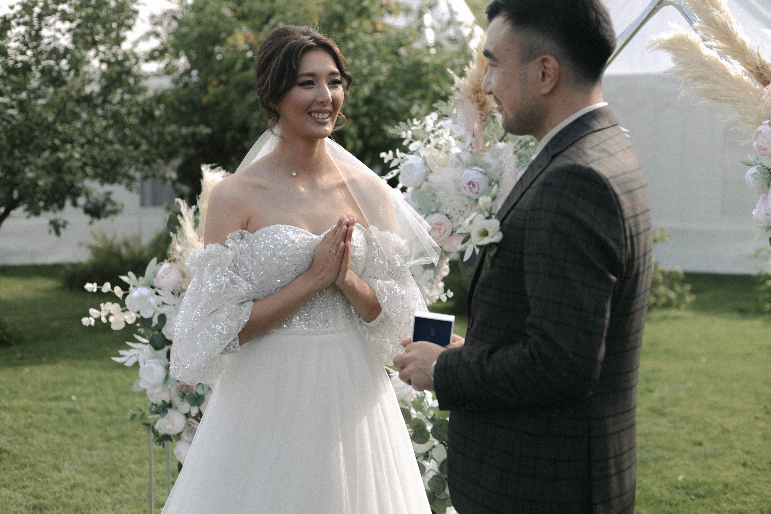 Первое дуновение ветра. Свадебный фотограф видеограф Новосибирск Кемерово Калининград