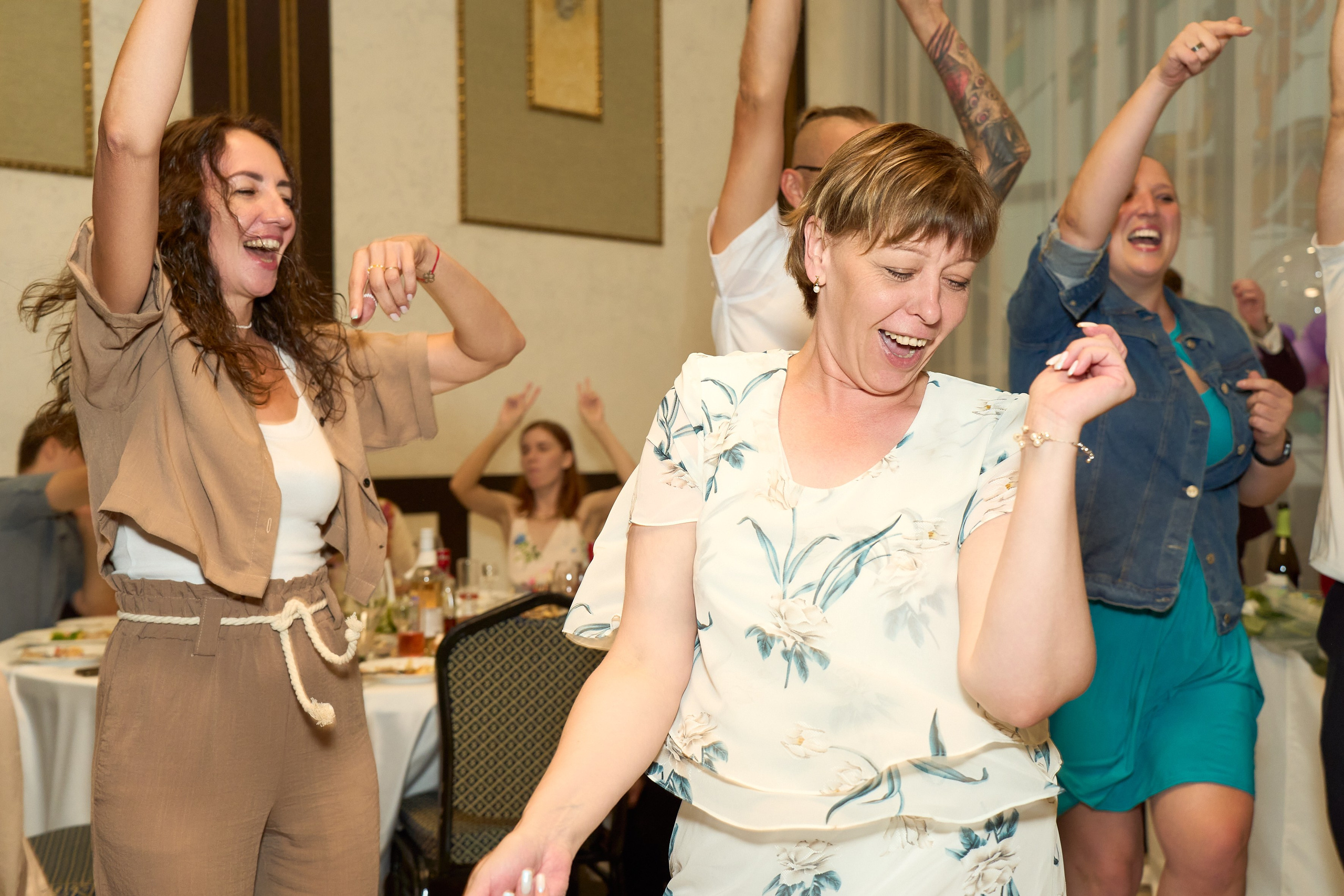 Свадебный банкет. Репортажный и портретный фотограф в Томске Ларионов Артём