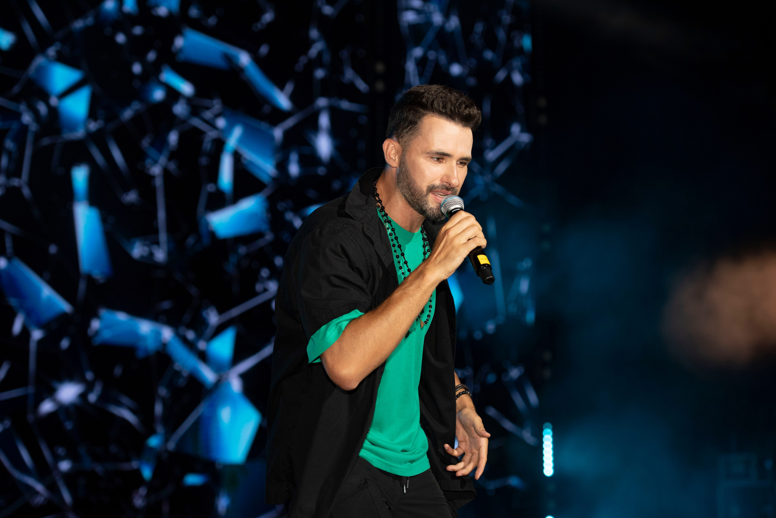 Фотограф на концерт. Свадебный, семейный, фэшн фотограф, школьный фотограф в Сочи