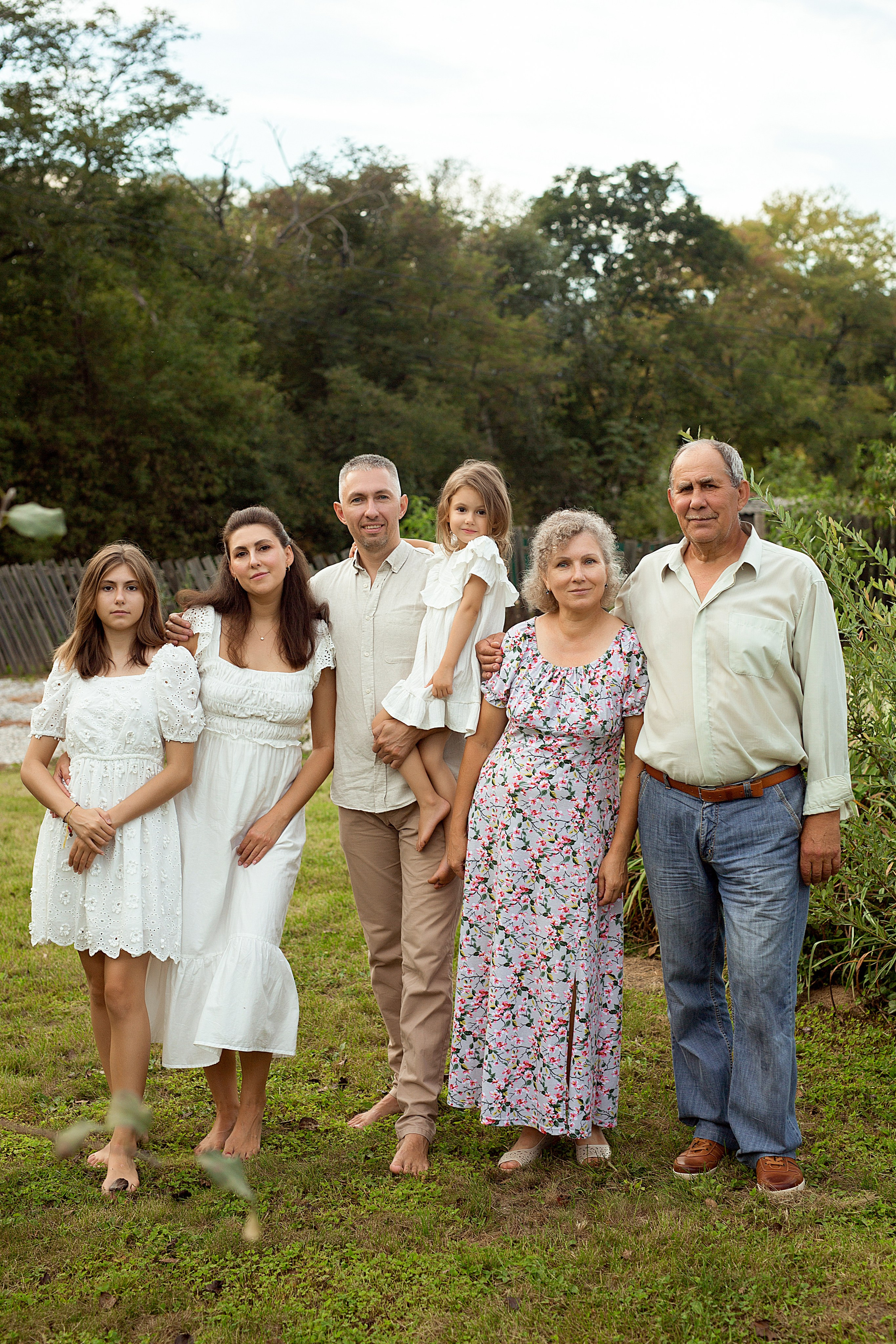 Евгений и Анастасия с родными. Людмила Далидович топовый семейный фотограф Находка/Владивосток