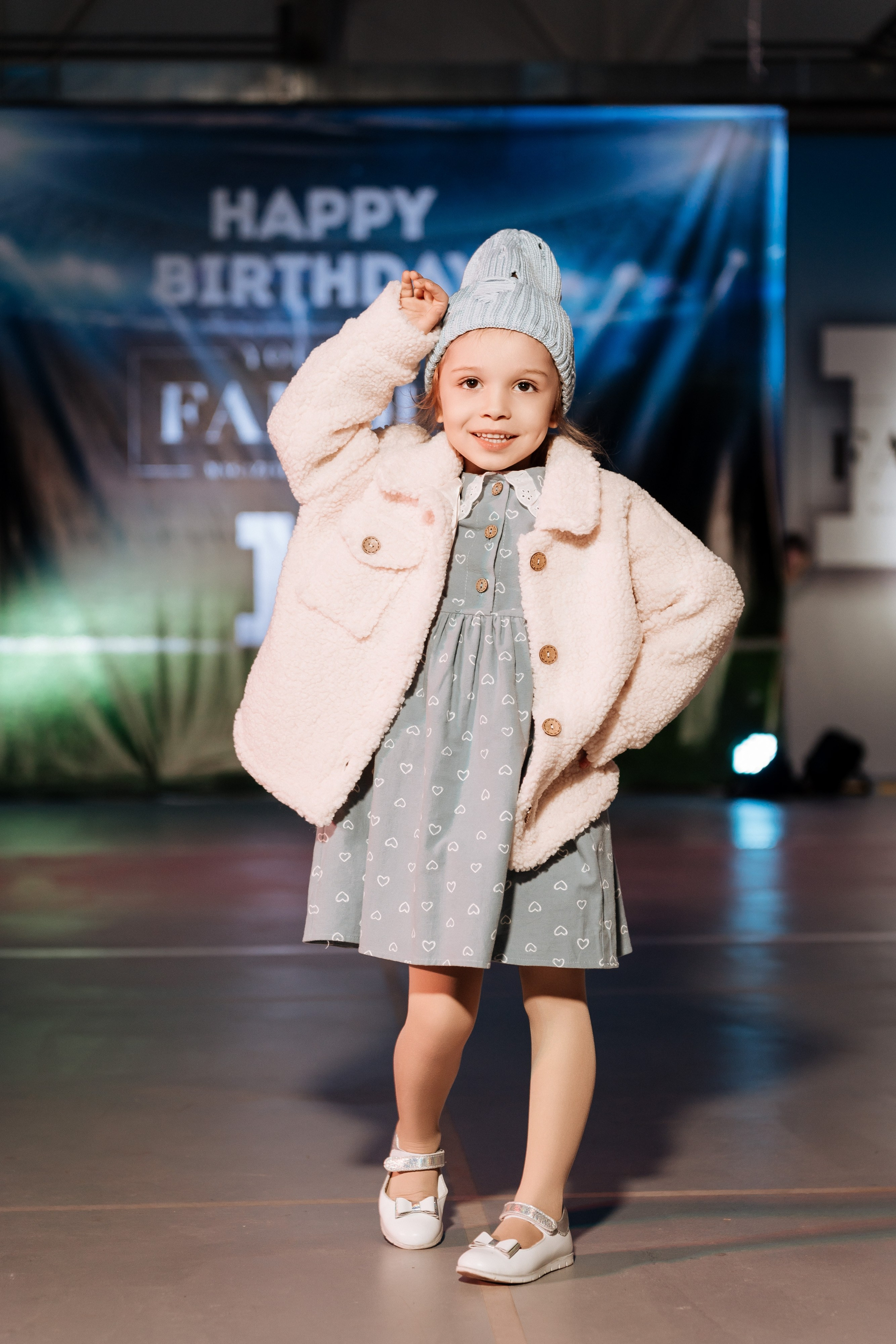 Young & Famous 13 лет. Свадебный и репортажный, фуд фотограф в Новороссийске Евгений Александриди