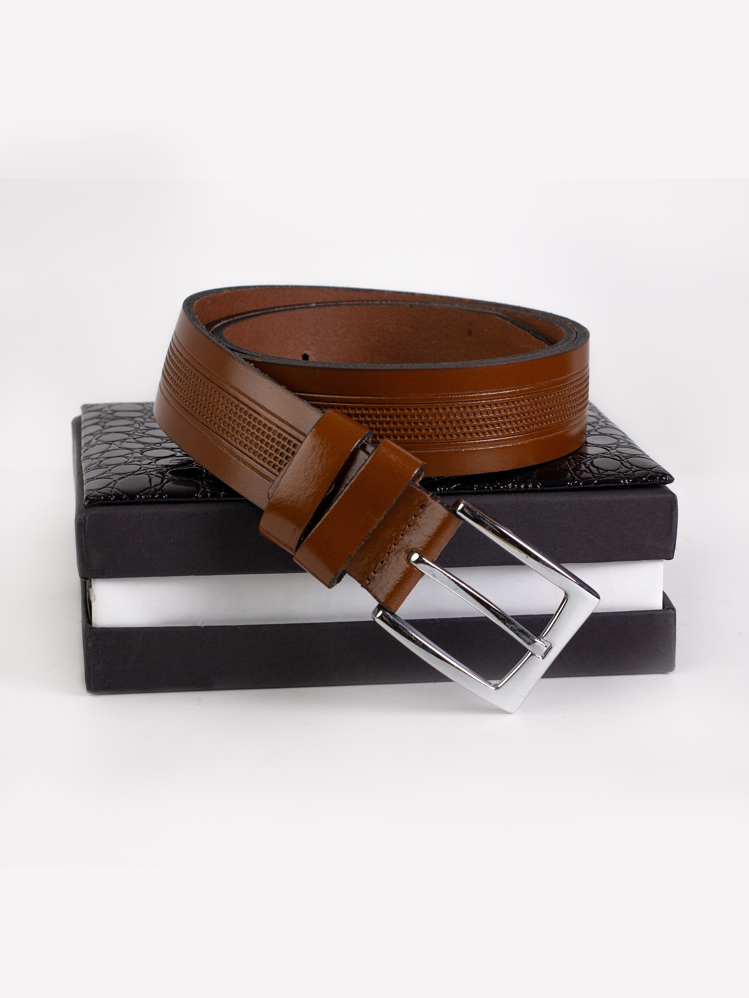 Фотосъемка для маркетплейсов Иваново. Фотокниги и выпускные альбомы в Иваново