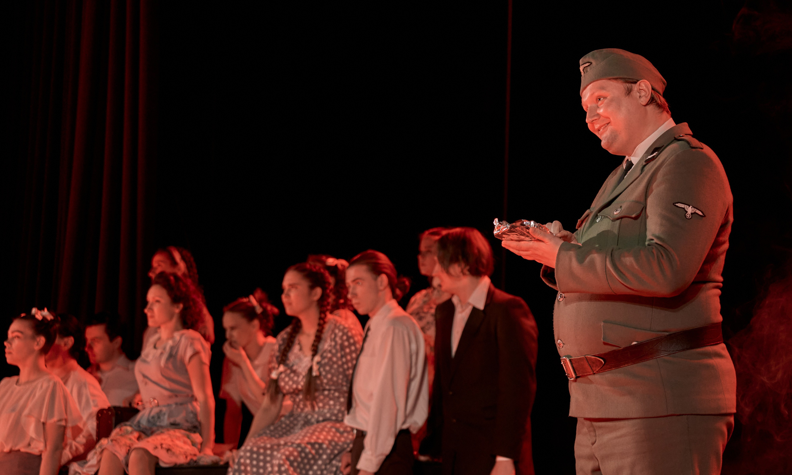 Спектакль Молодая Гвардия. Свадебный фотограф и видеооператор Андрей Любовинин