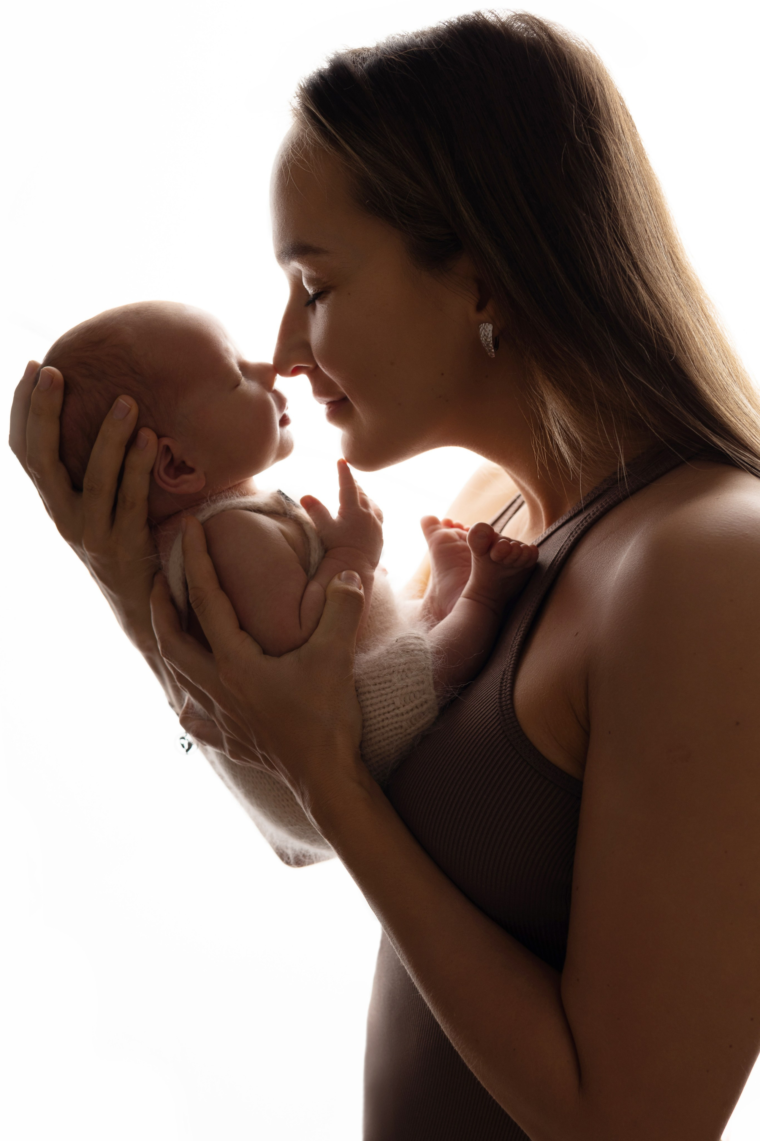 Семейные кадры от Elvira Kamaeva. Фотограф новорожденных малышей в Омске и Омской области Эльвира Камаева