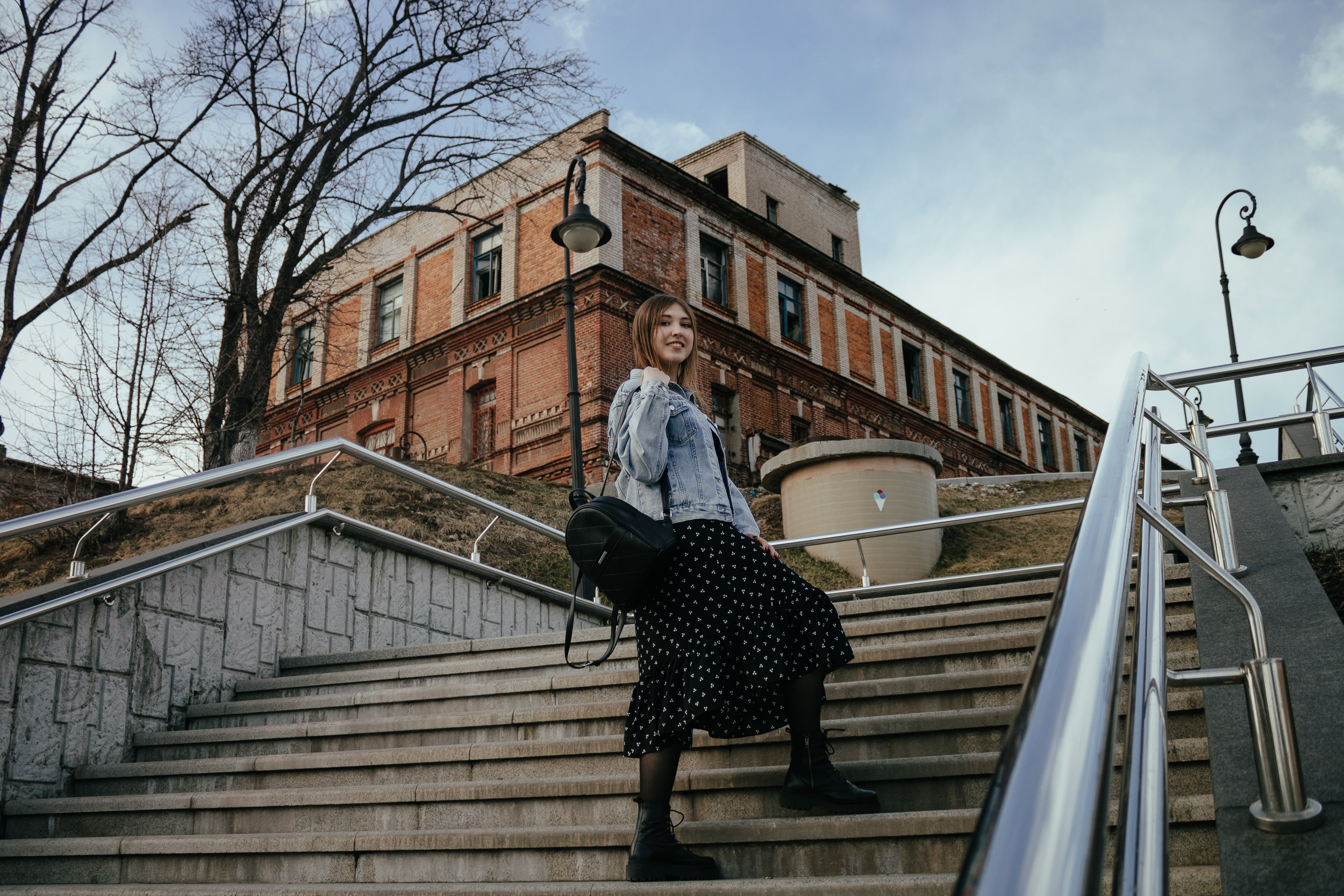 Весенняя прогулка Ксюша. Фотограф Санкт-Петербург Князева Елизавета