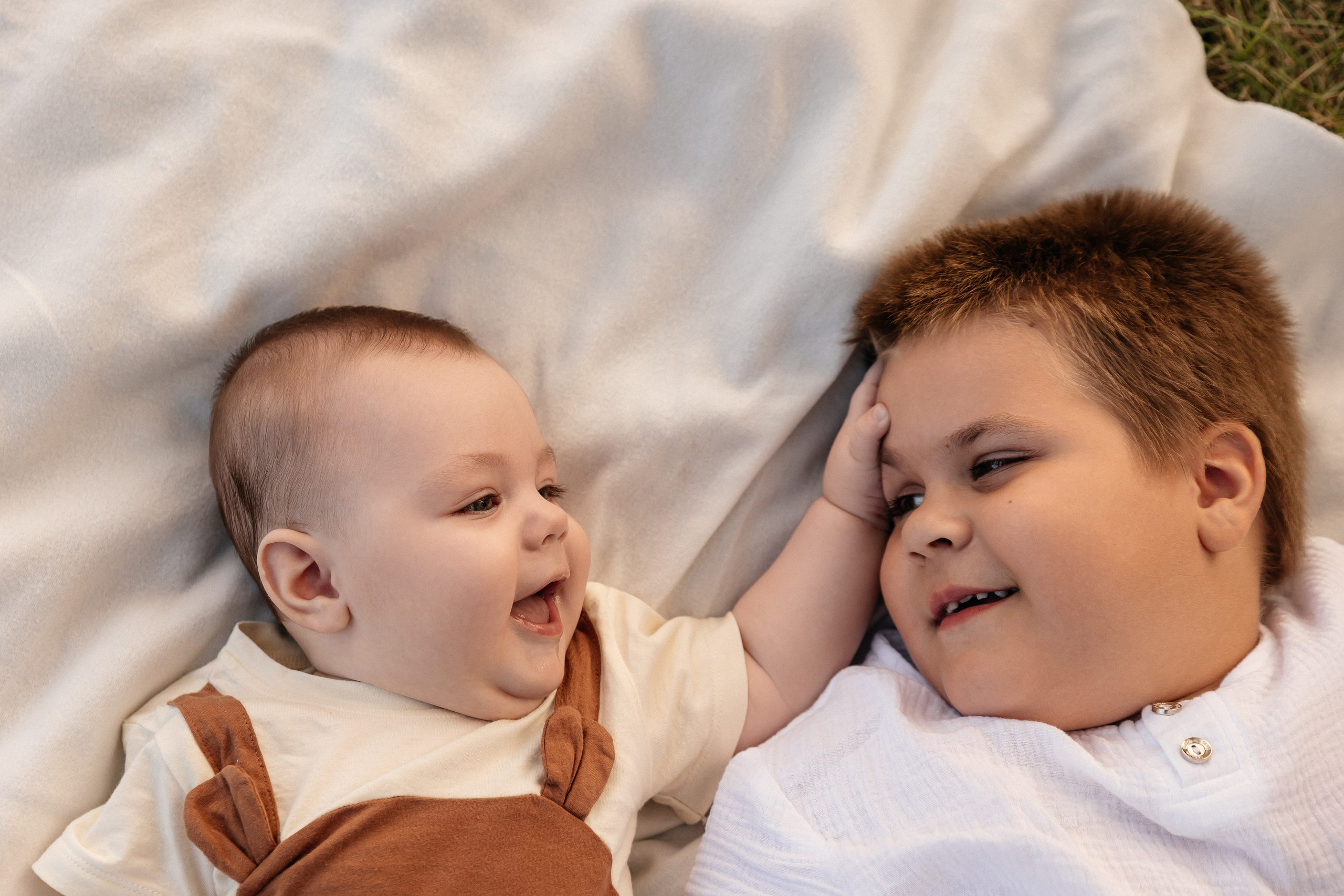 Ксения, Виталий, Артем и Максим. Семейный фотограф Минск Усова Ольга