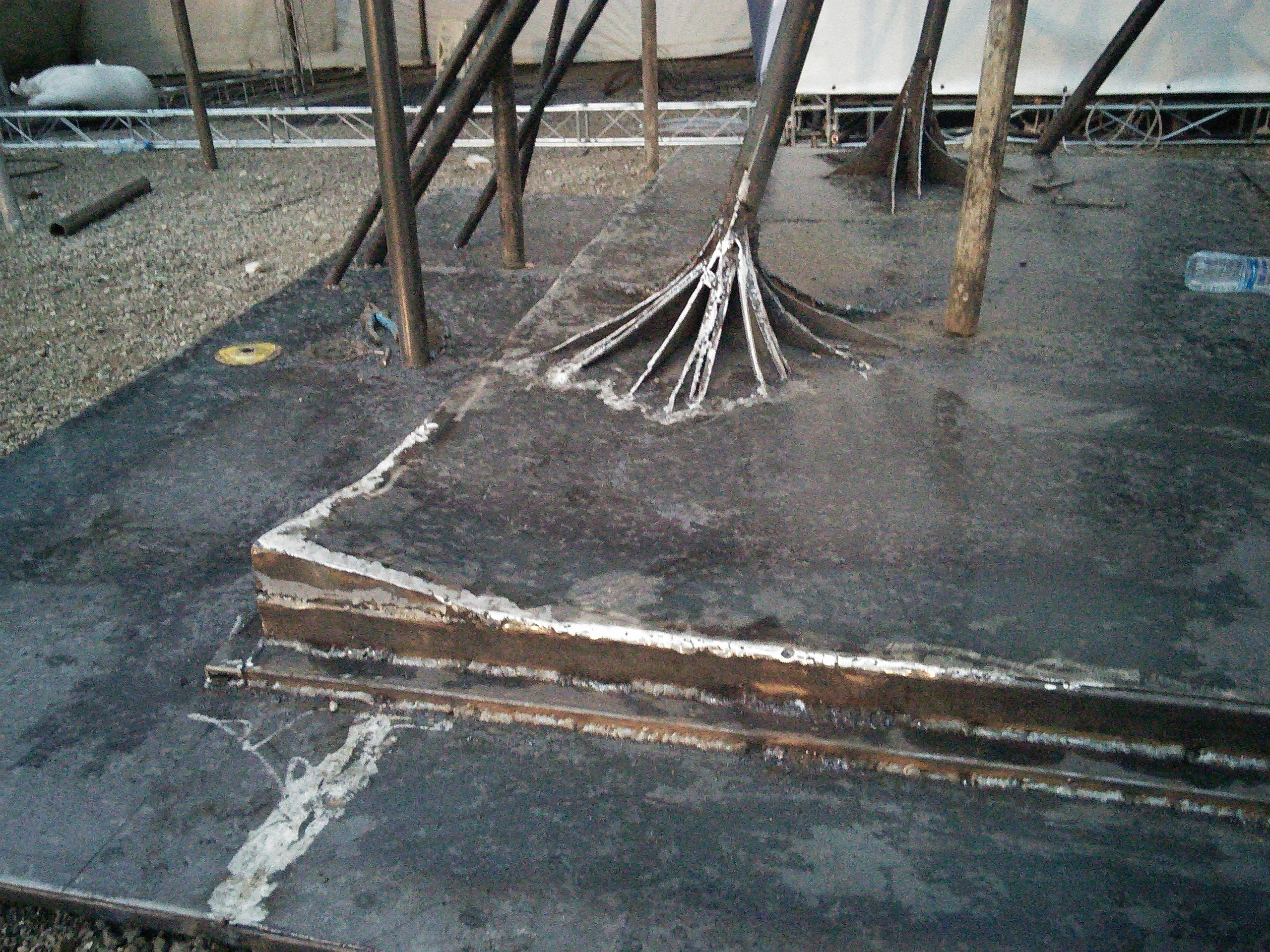 Здесь идут дожди/Иран/ Тегеран/2014. Художник — скульптор Антонина Фатхуллина