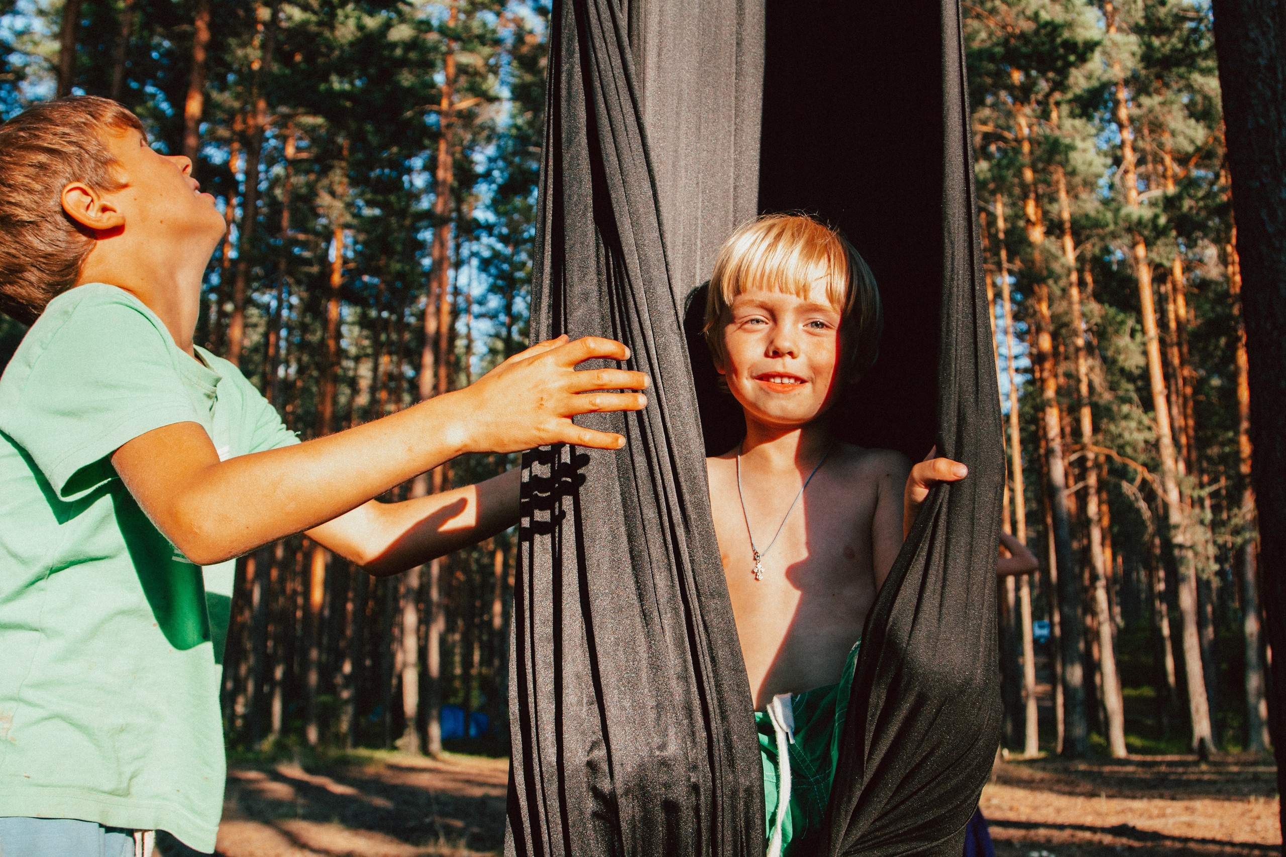 Ленинградская область (серия книг «Крым — Путь к Свободе»)». Репортажный фотограф во Всеволожске и Санкт-Петербурге Владимир Капустин