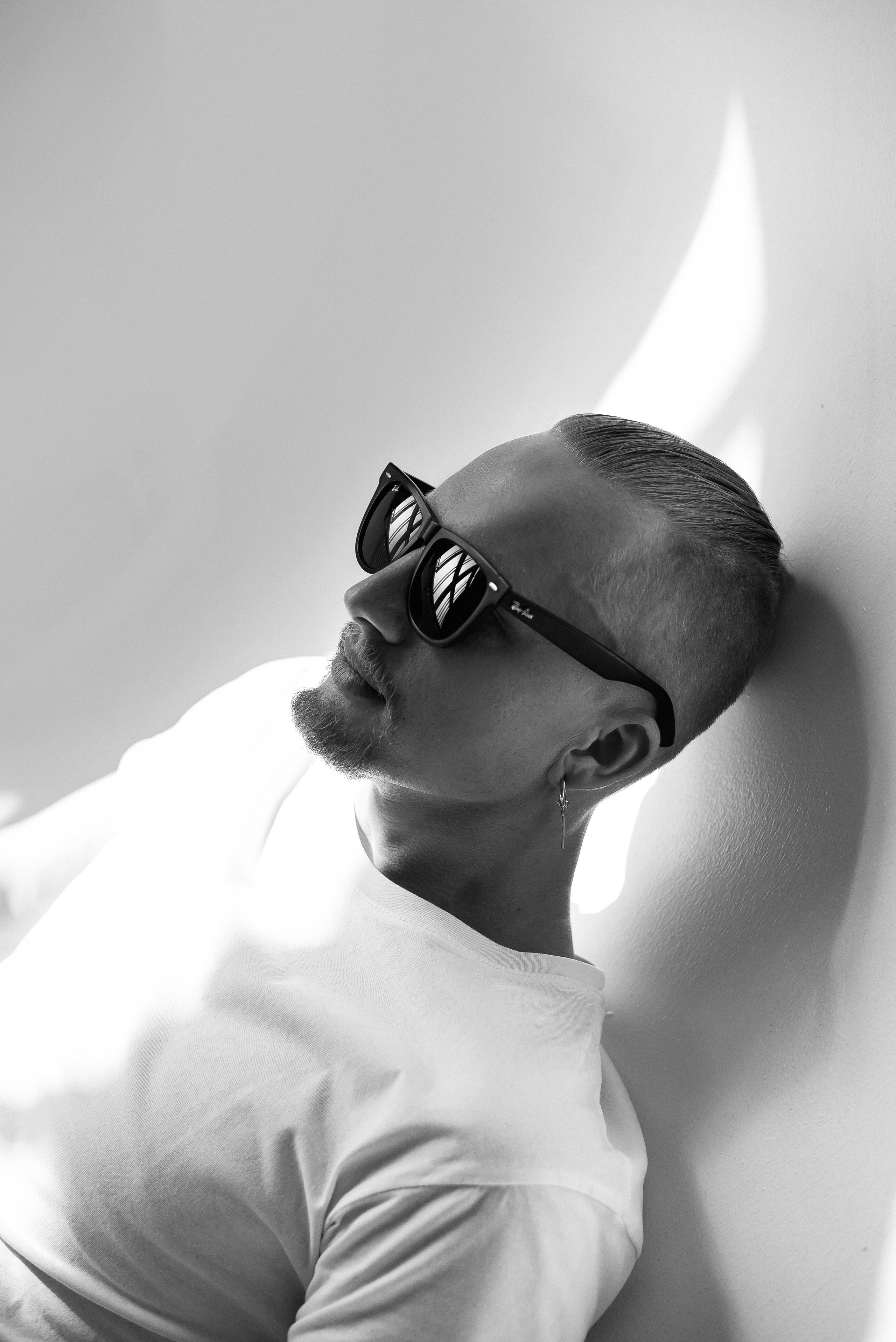 Мужской портрет. Контент фотограф в Москве Лихачева Ксения