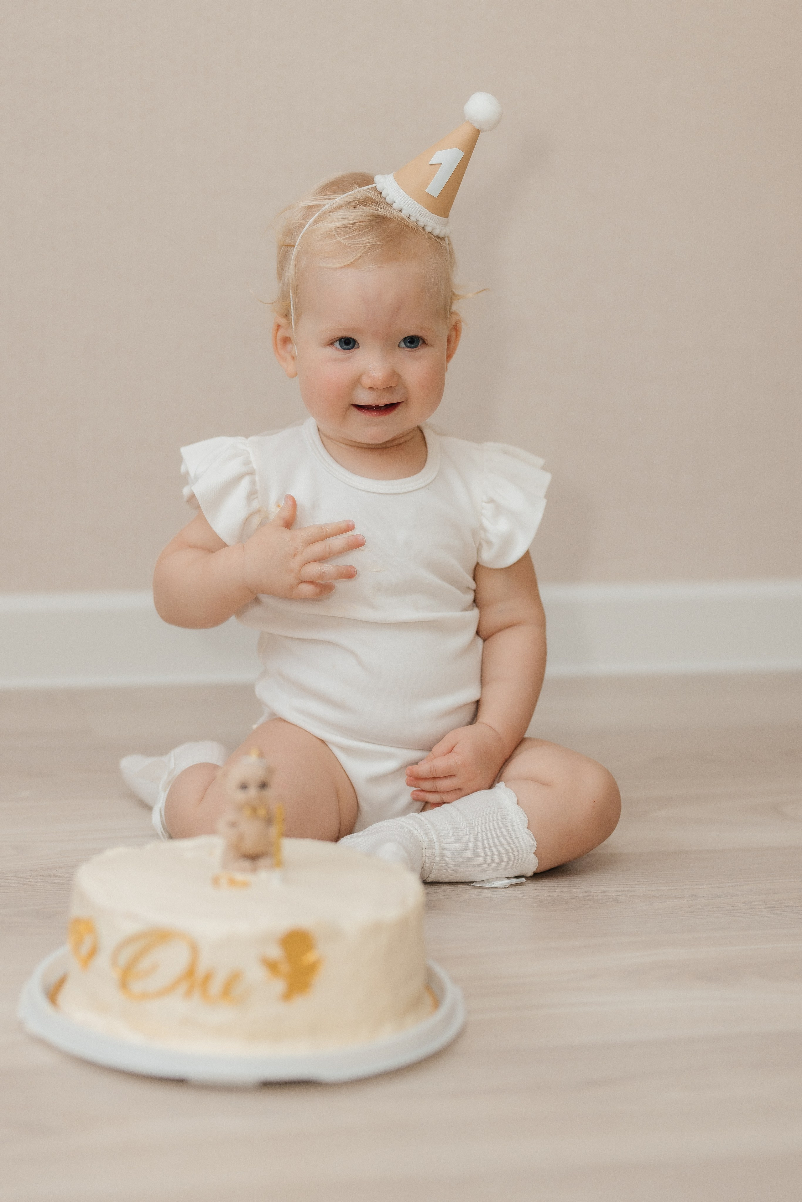 1 годик Еве (домашняя съемка). Профессиональный фотограф Кристина Искусных. Талдом- Москва