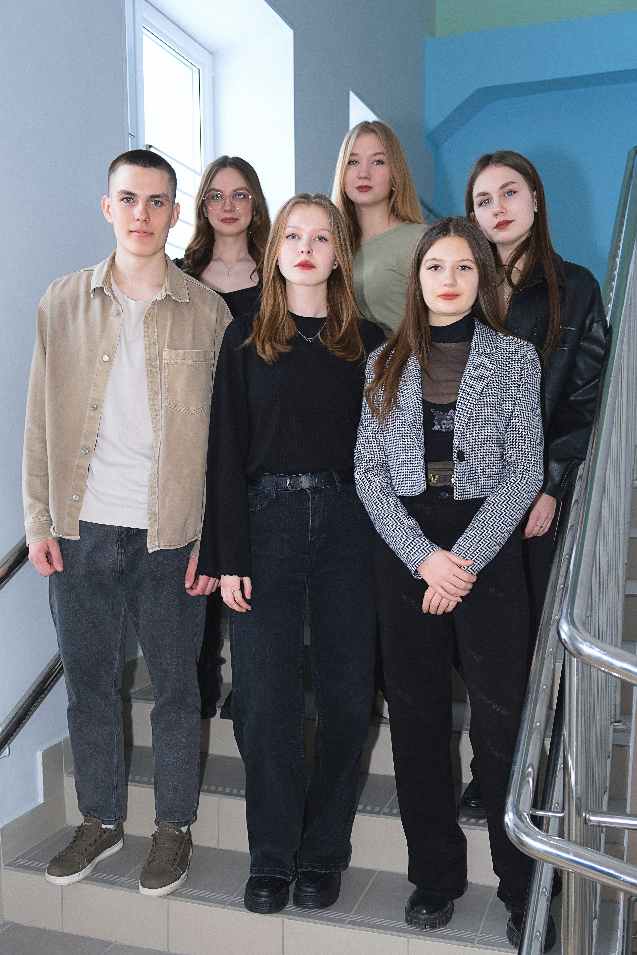 Выпускной альбом 2024. Фотограф и видеограф в Омск/Москва Сащенко Лера