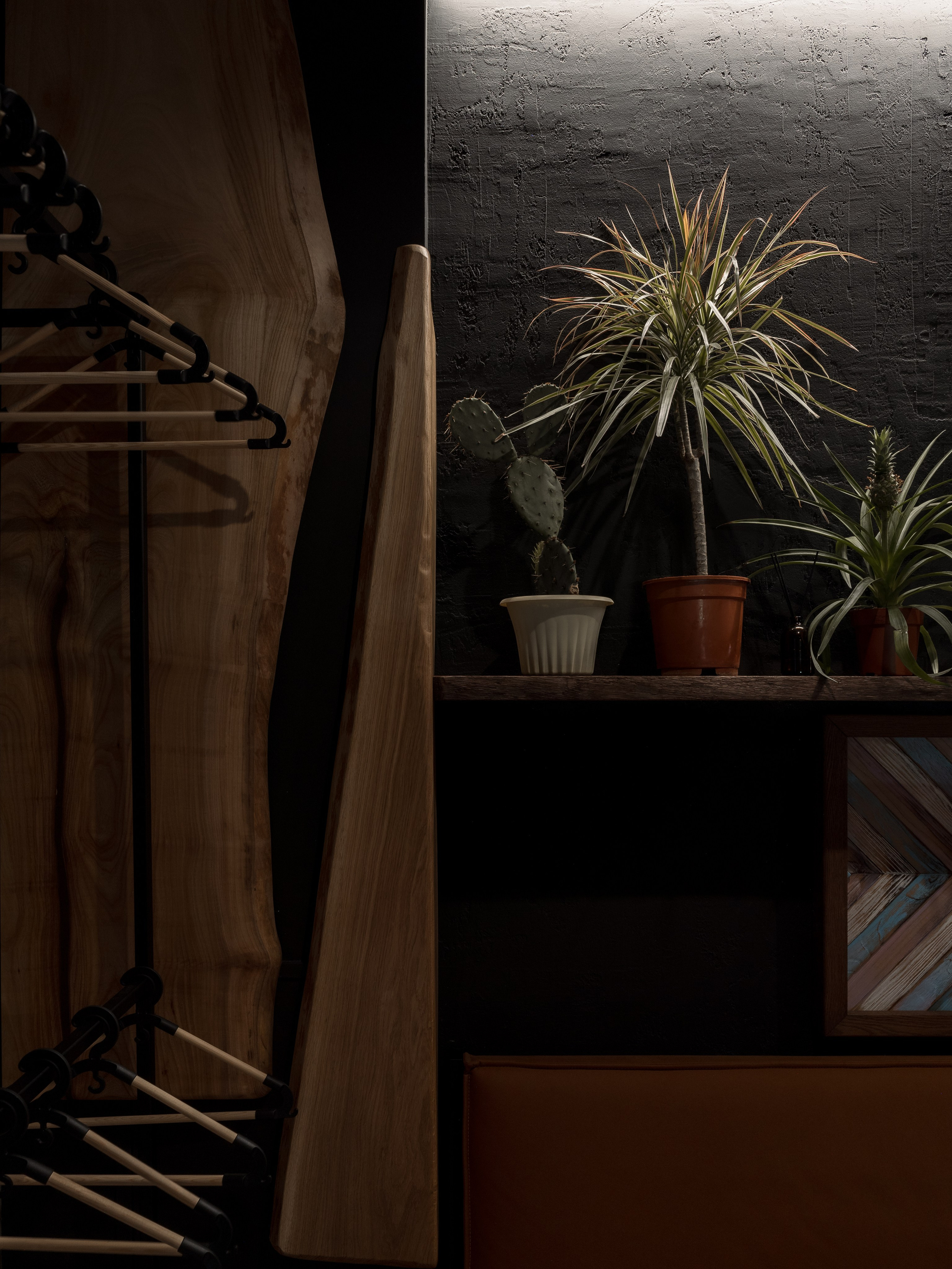 Yucca Bar. Klauzevits Workshop