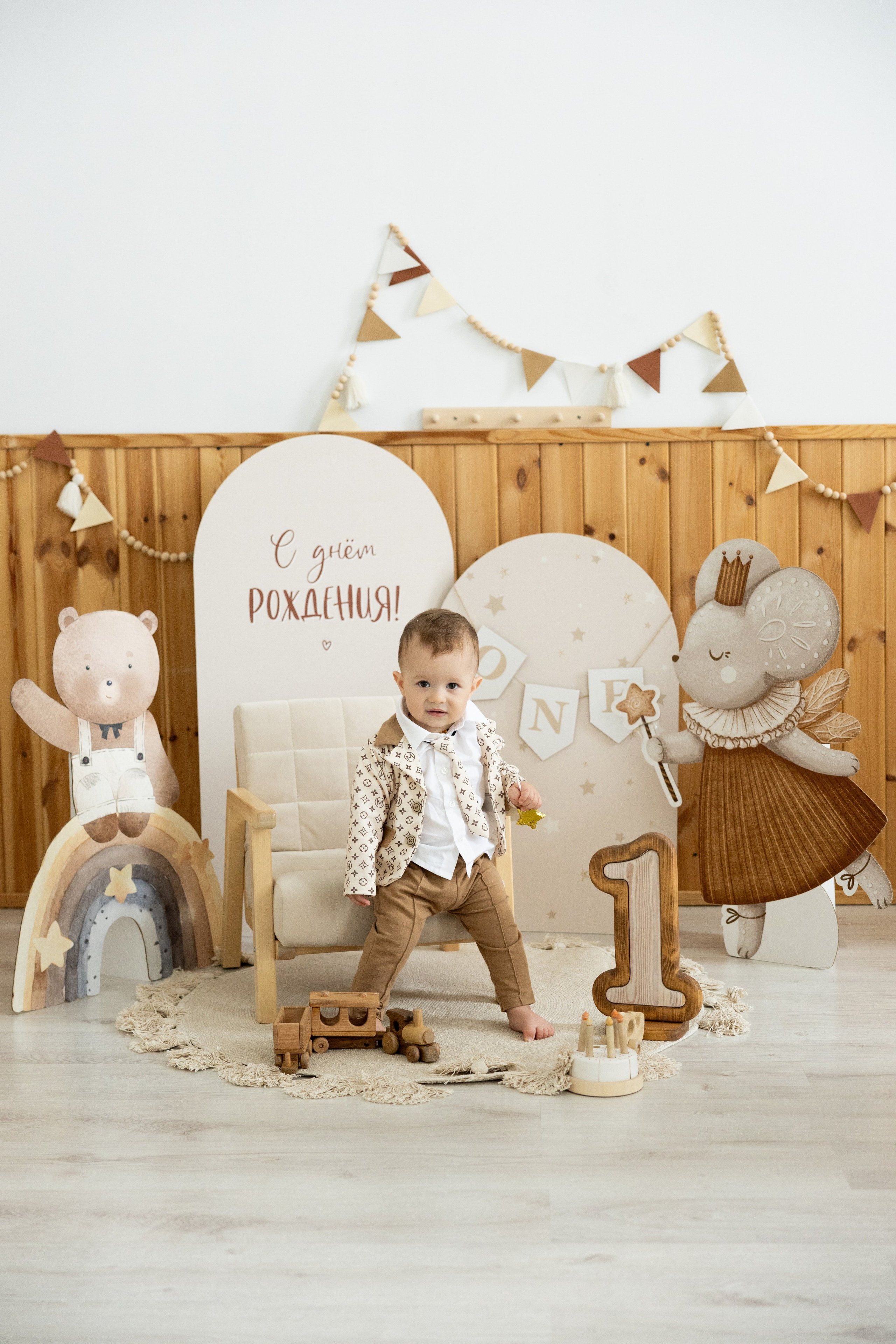 Эмиль 1 годик. Kharchenkotatianaweddingphoto