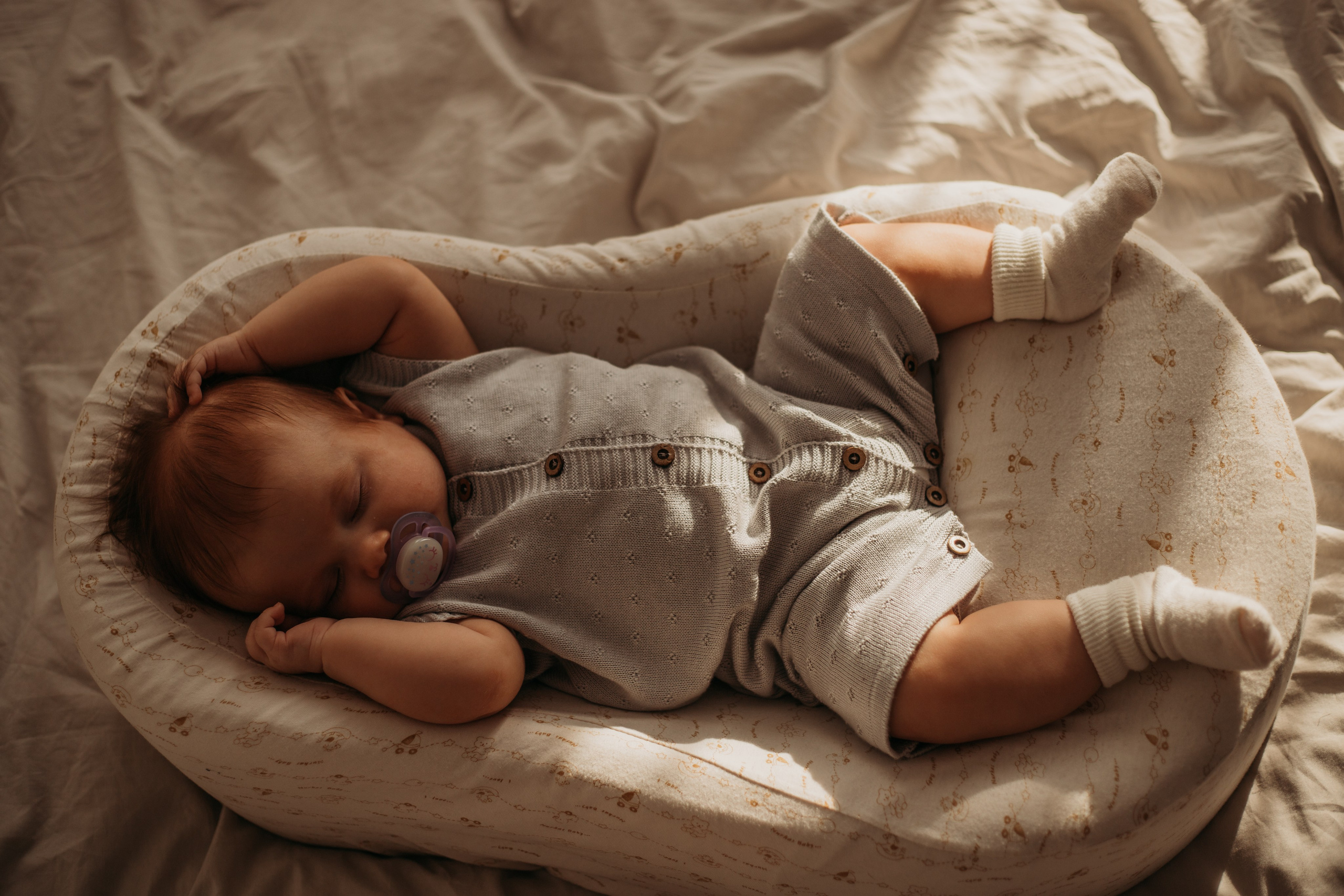 Домашняя съемка семьи Ксении. Венера Гайн. Репортажный фотограф  Тюмень. Обучение фотографии с 0