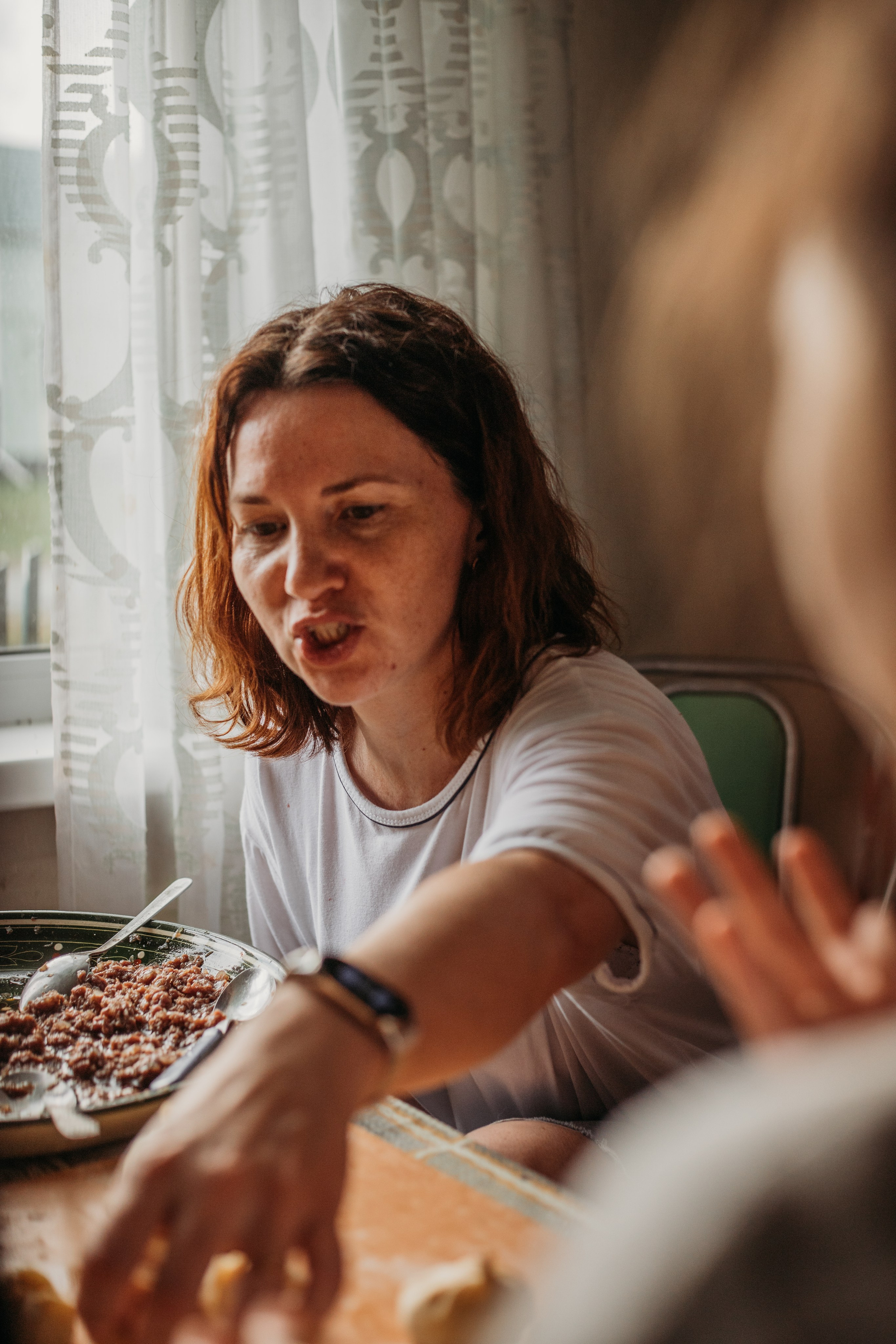 Домашняя фотосессия моей семьи. Венера Гайн. Репортажный фотограф  Тюмень. Обучение фотографии с 0