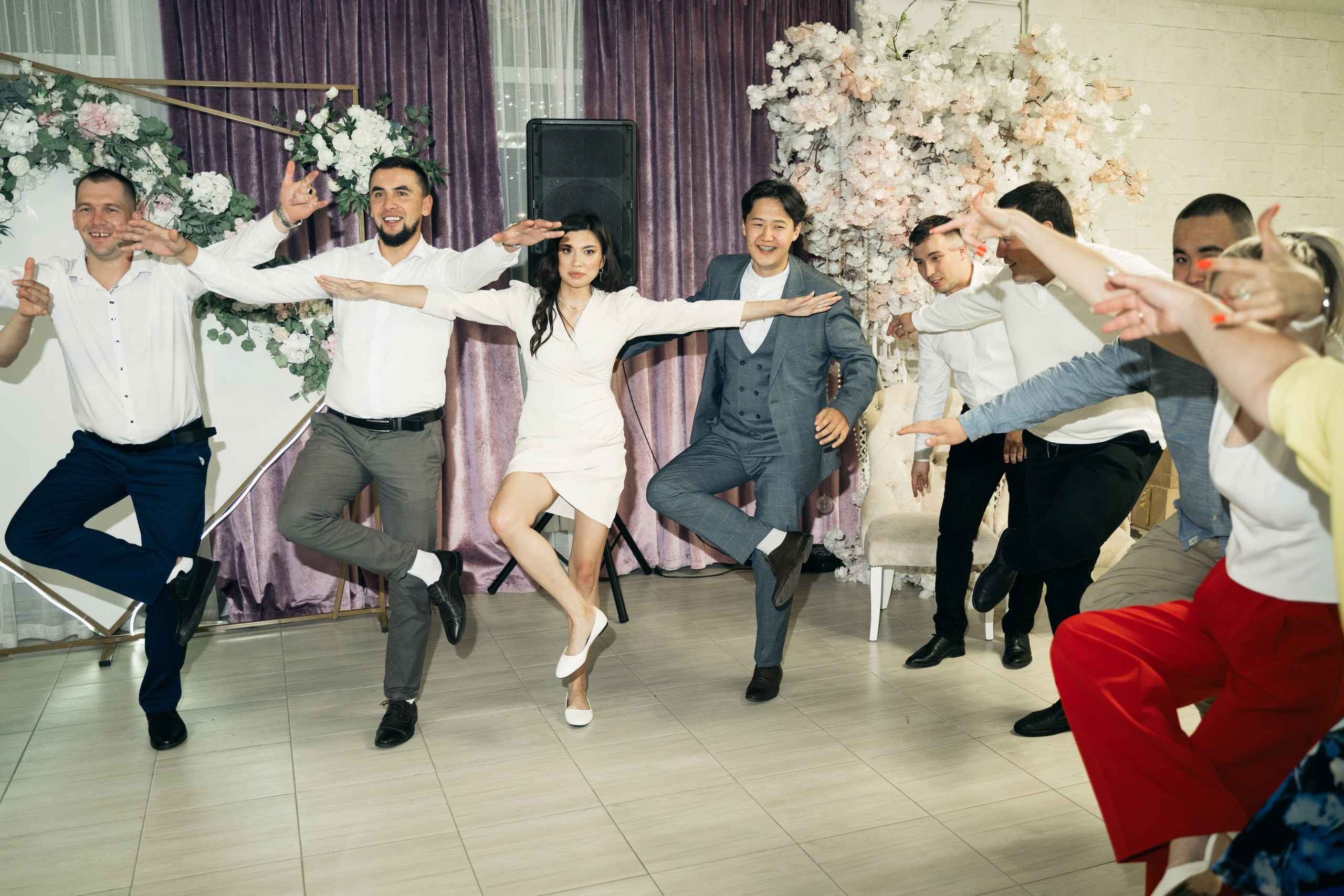 Ильнур и Динара. Свадебный день. Отбор. Кафе Ля делис. Семейный и свадебный фотограф Молодзяновская Елена