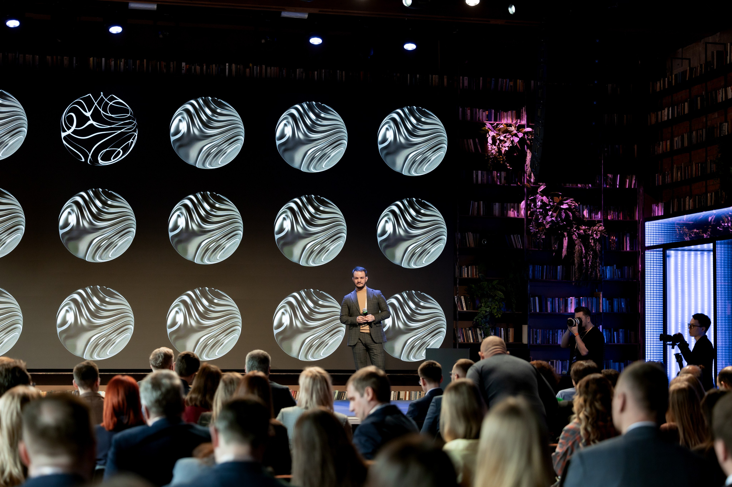 Новые Горизонты ЭТП ГПБ Кибердом. Фотограф Москва Людмила Белова