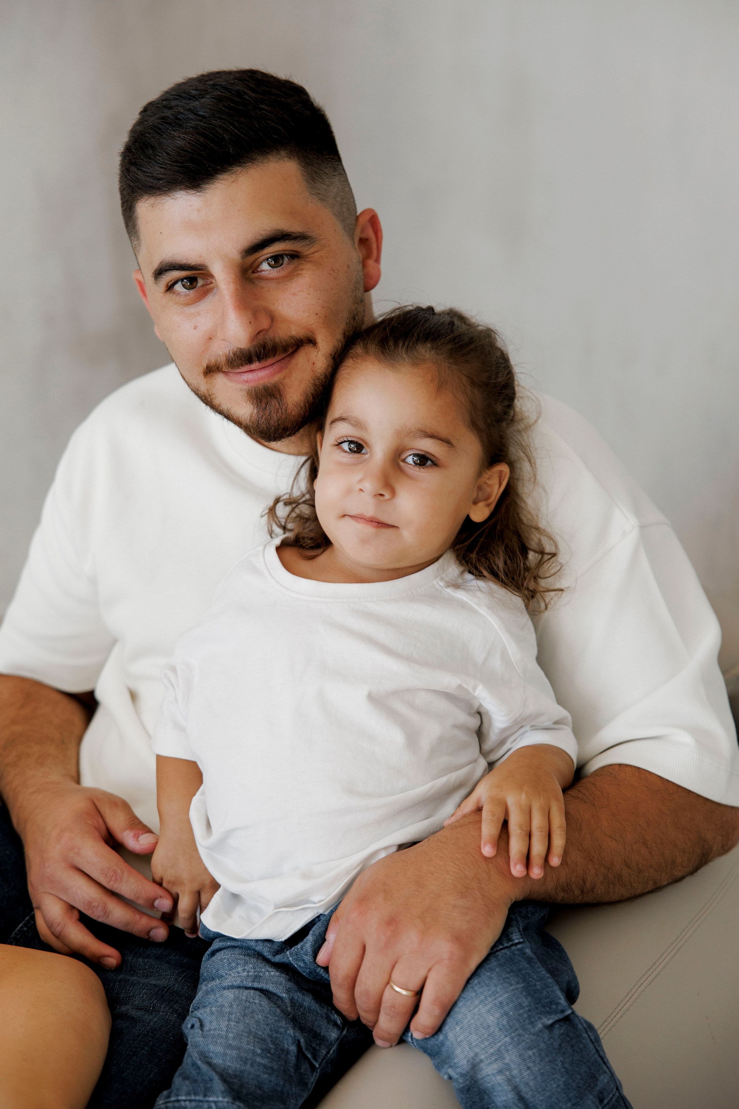 Pregnancy photoshoot inside the Grey Studio. Главная