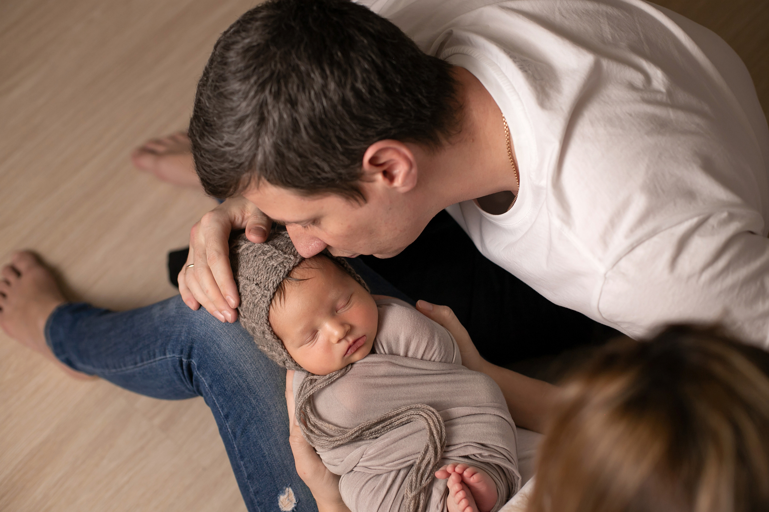 Семейные кадры newborn. Фотограф новорожденных в Ярославле Ольга Зимина