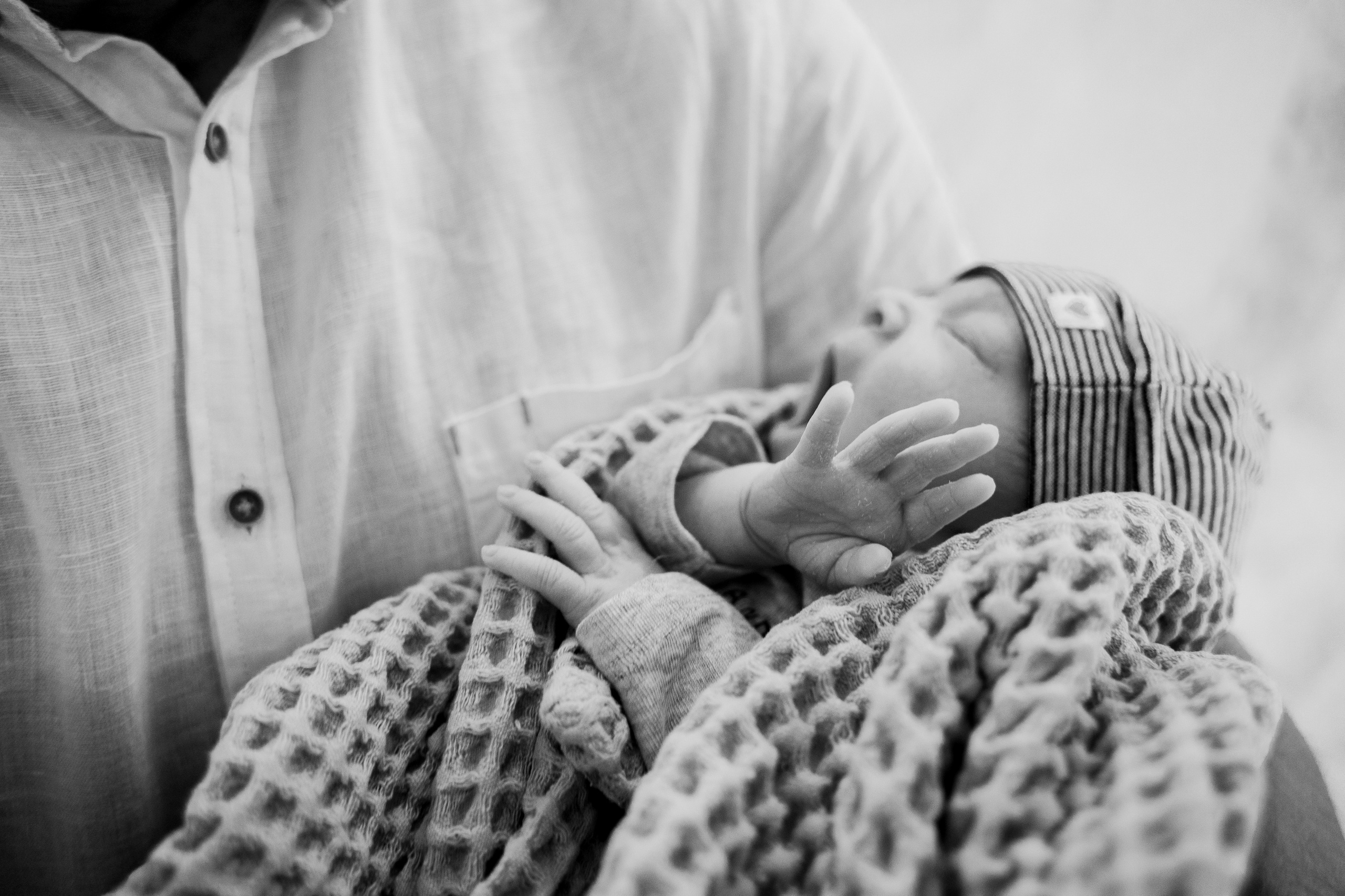 Выписка. Фотограф на роды Москва Ольга Летучева