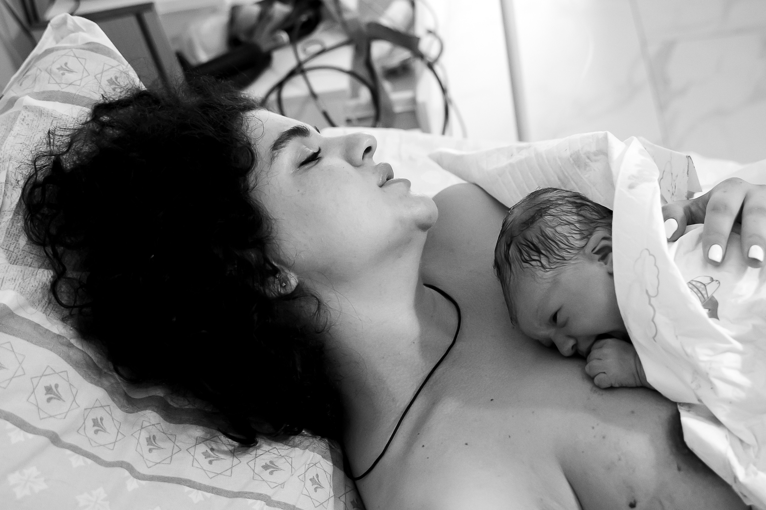 Съёмка рождения. Фотограф на роды Москва Ольга Летучева