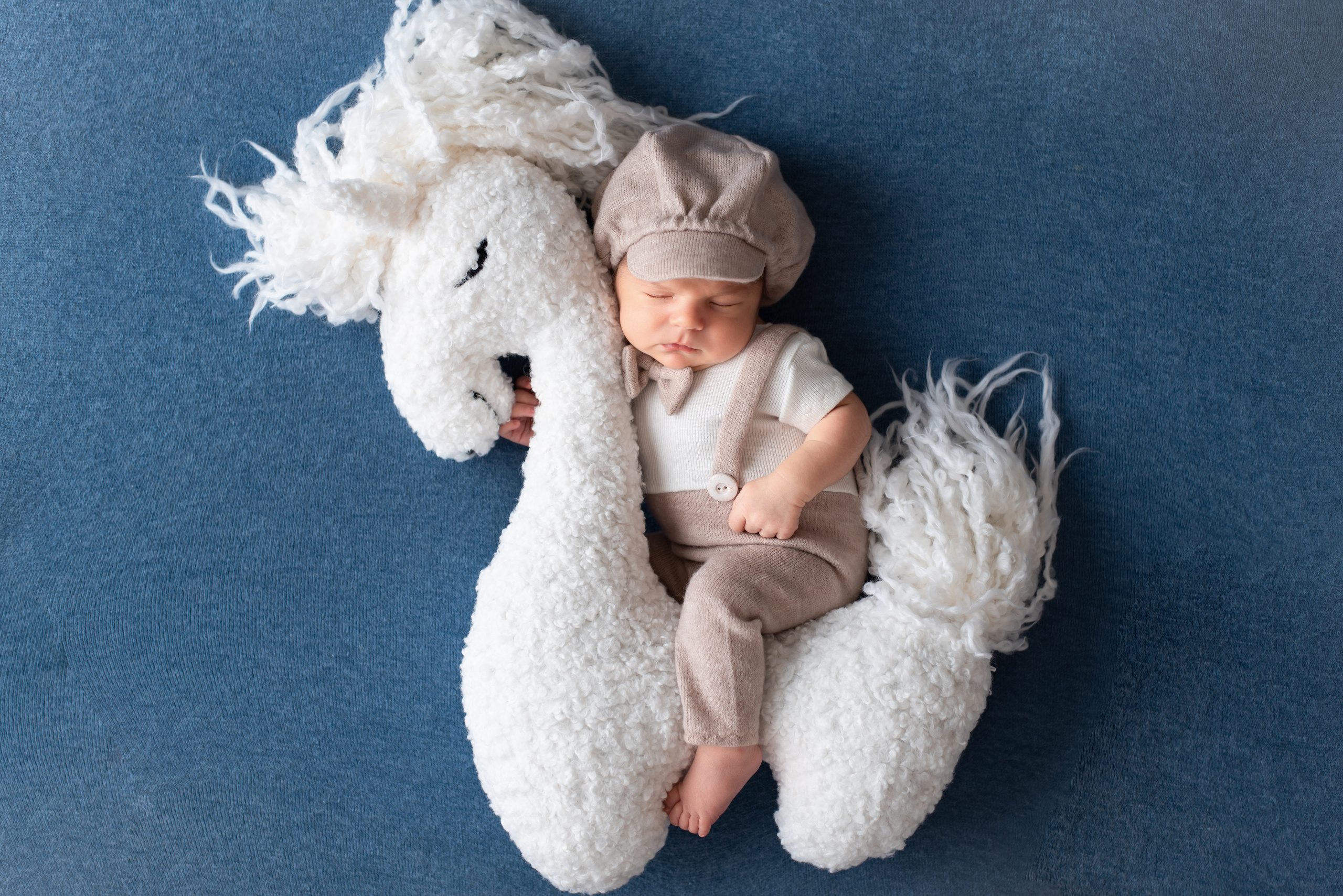 Фотограф новорожденных в городе Екатеринбург, Дегтярск, Ревда newborn. Фотограф новорожденных в Екатеринбурге Анастасия Карманова