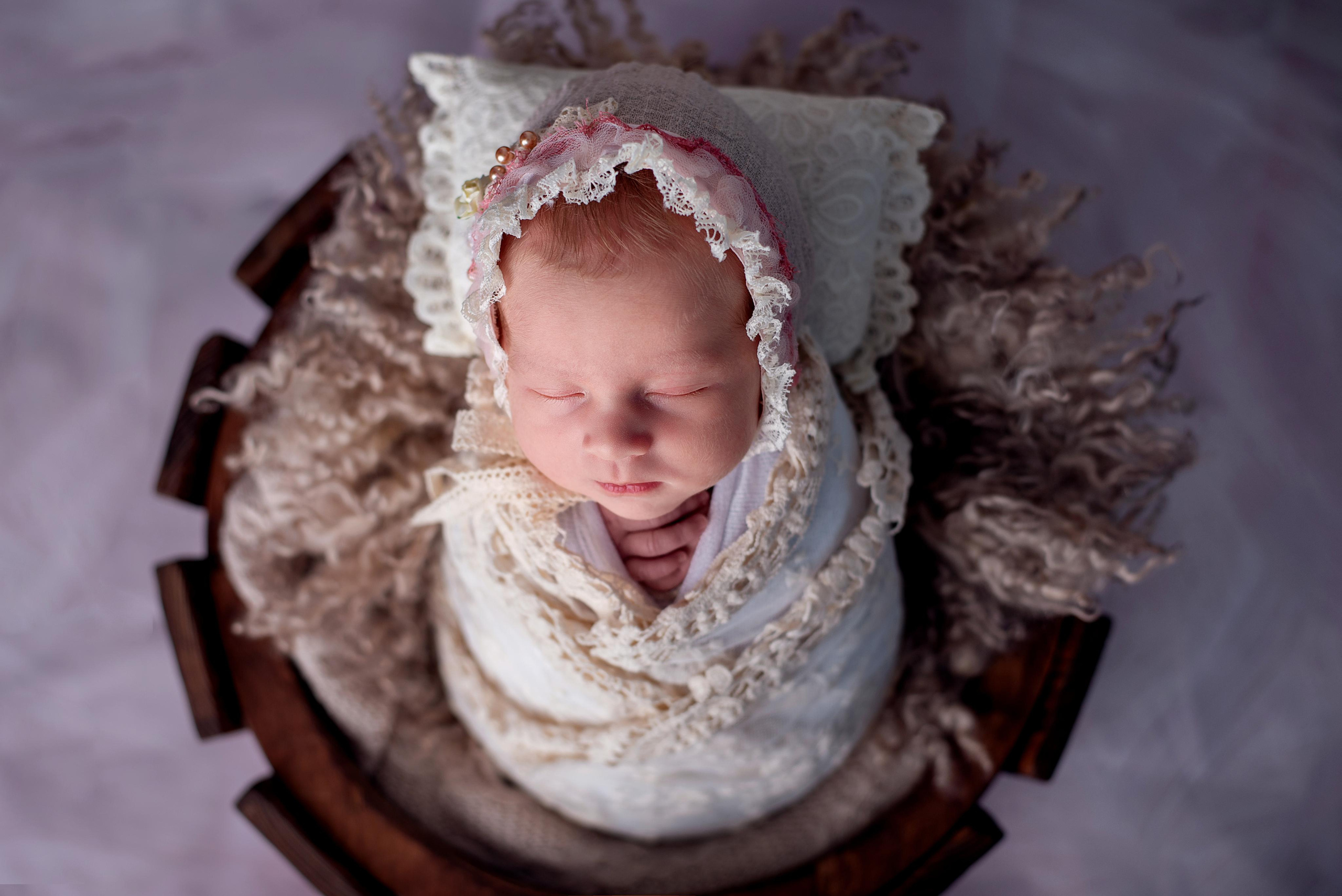 Фотограф новорожденных в городе Екатеринбург, Дегтярск, Ревда newborn. Фотограф новорожденных в Екатеринбурге Анастасия Карманова