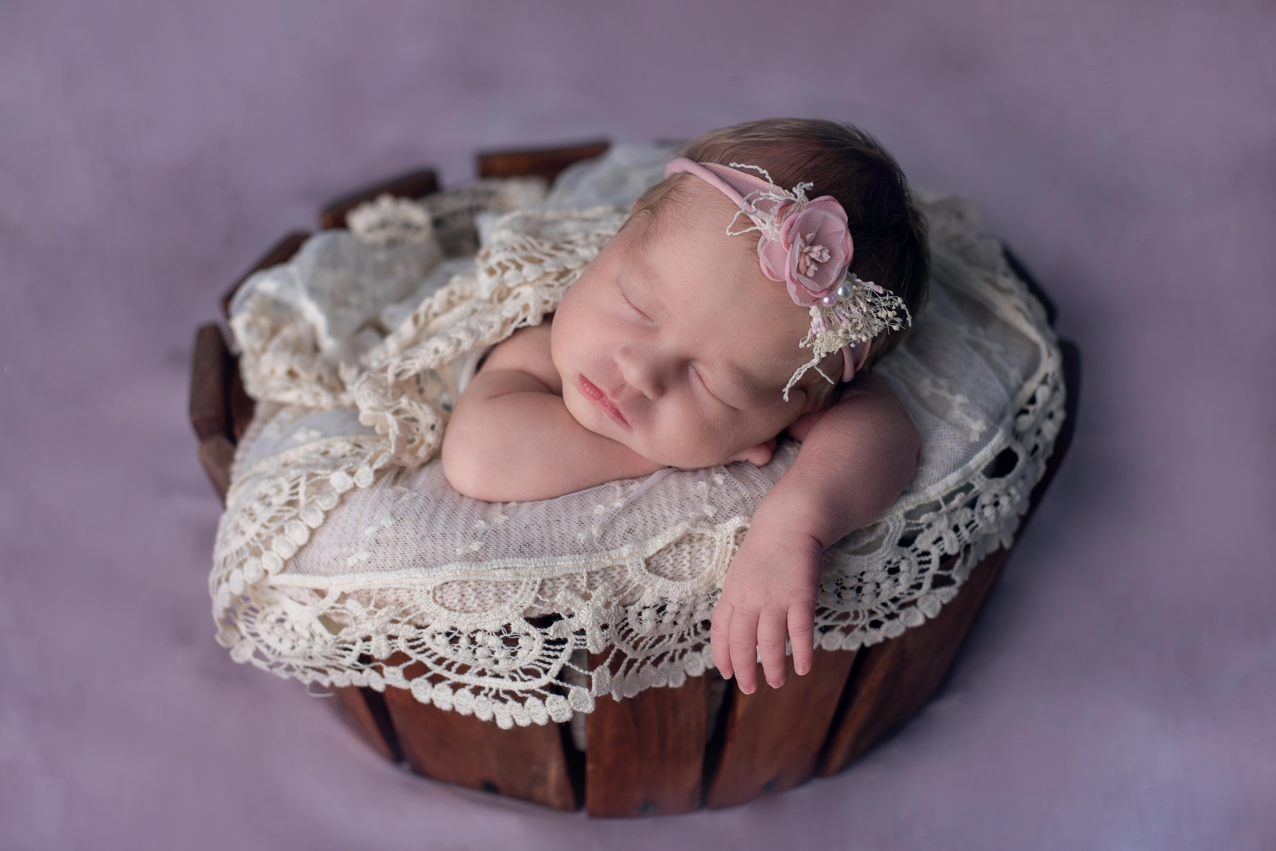 Фотограф новорожденных в городе Екатеринбург, Дегтярск, Ревда newborn. Фотограф новорожденных в Екатеринбурге Анастасия Карманова