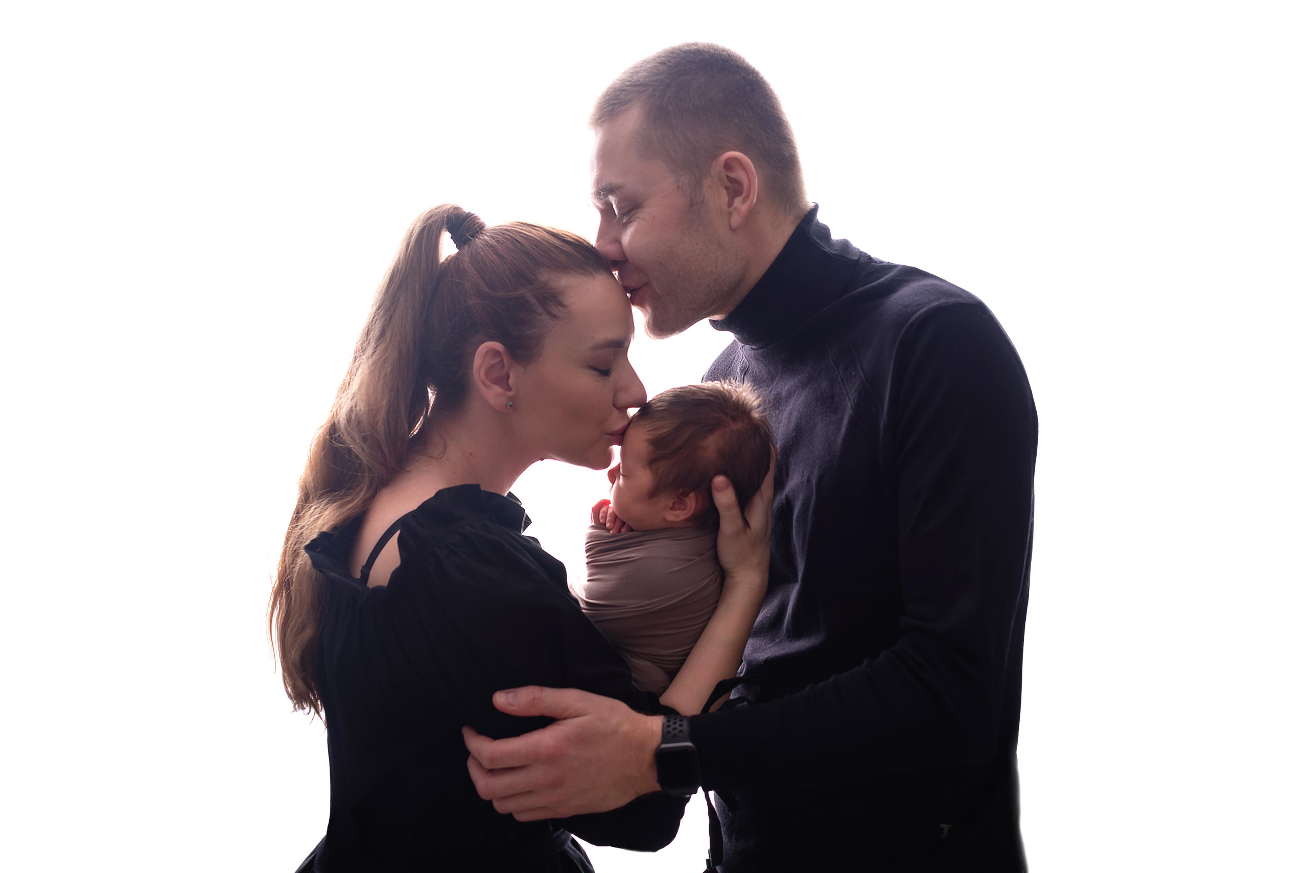 Фотограф новорожденных в городе Екатеринбург, Дегтярск, Ревда newborn. Фотограф новорожденных в Екатеринбурге Анастасия Карманова