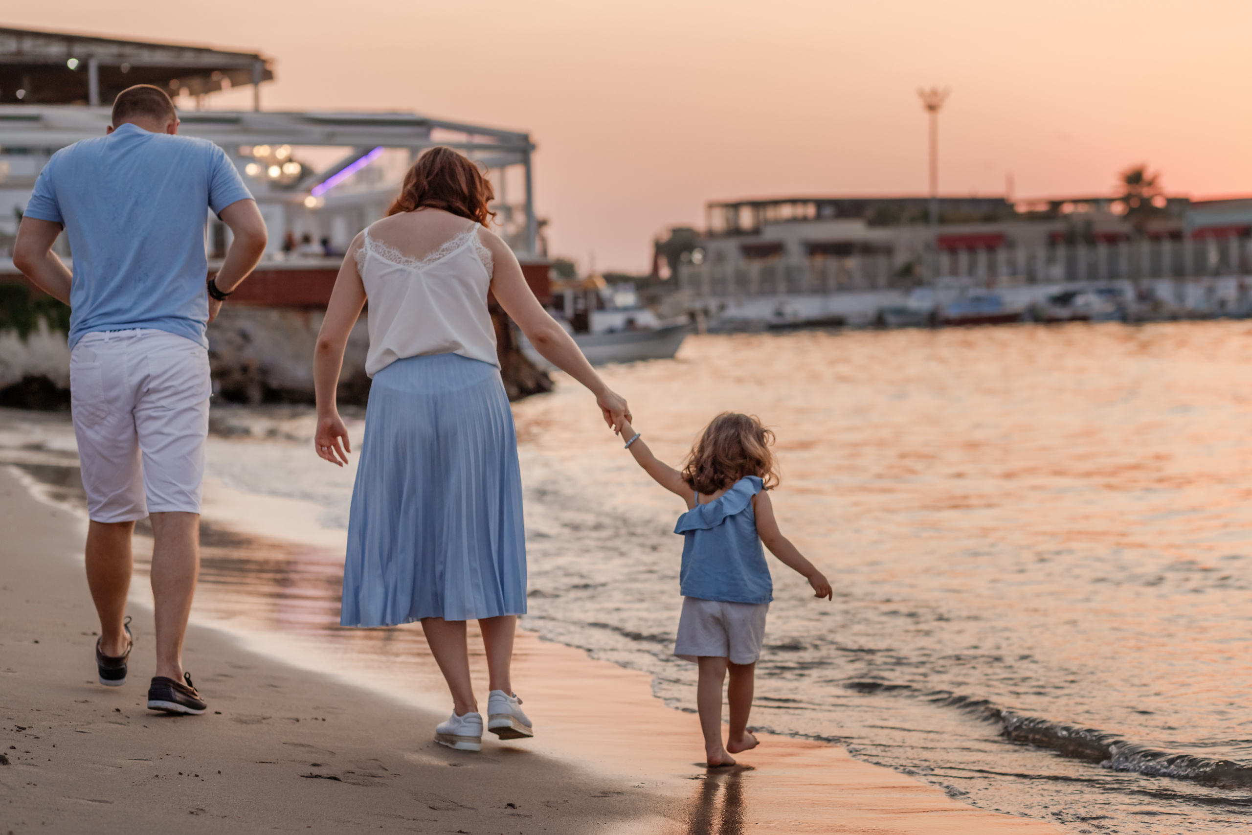 Family photoshoot in Kusadasi. Professional family and children’s photographer in Izmir Irina Eron