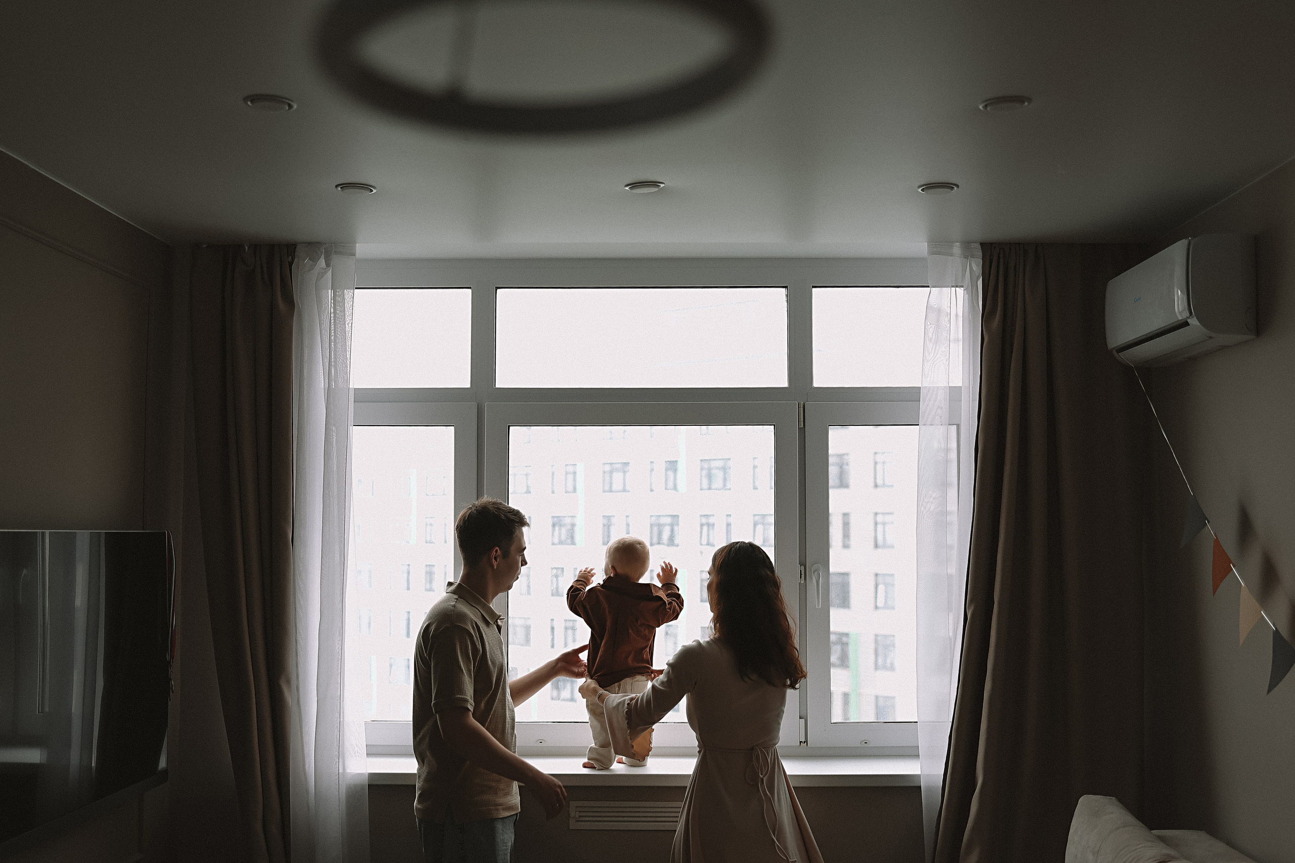 1 год Леону. Семейный фотограф Тюмень, фотограф на роды Салмина Мария