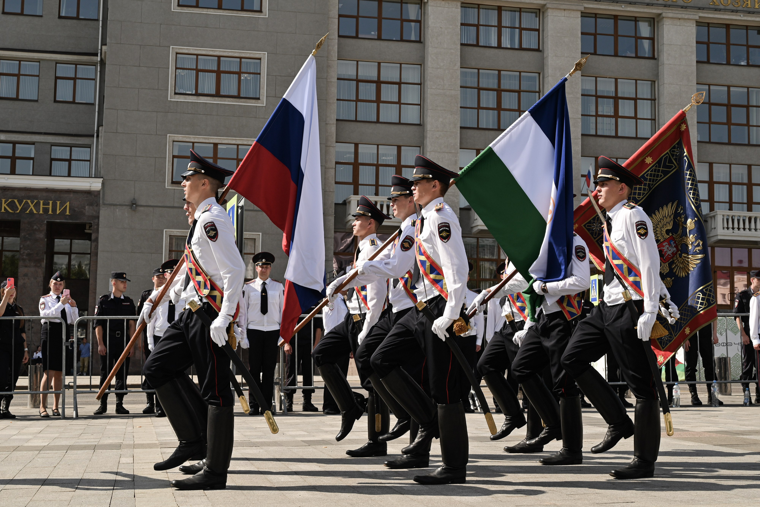 Выпускной школа МВД. Свадебный и семейный фотограф в Уфе Александров Максим
