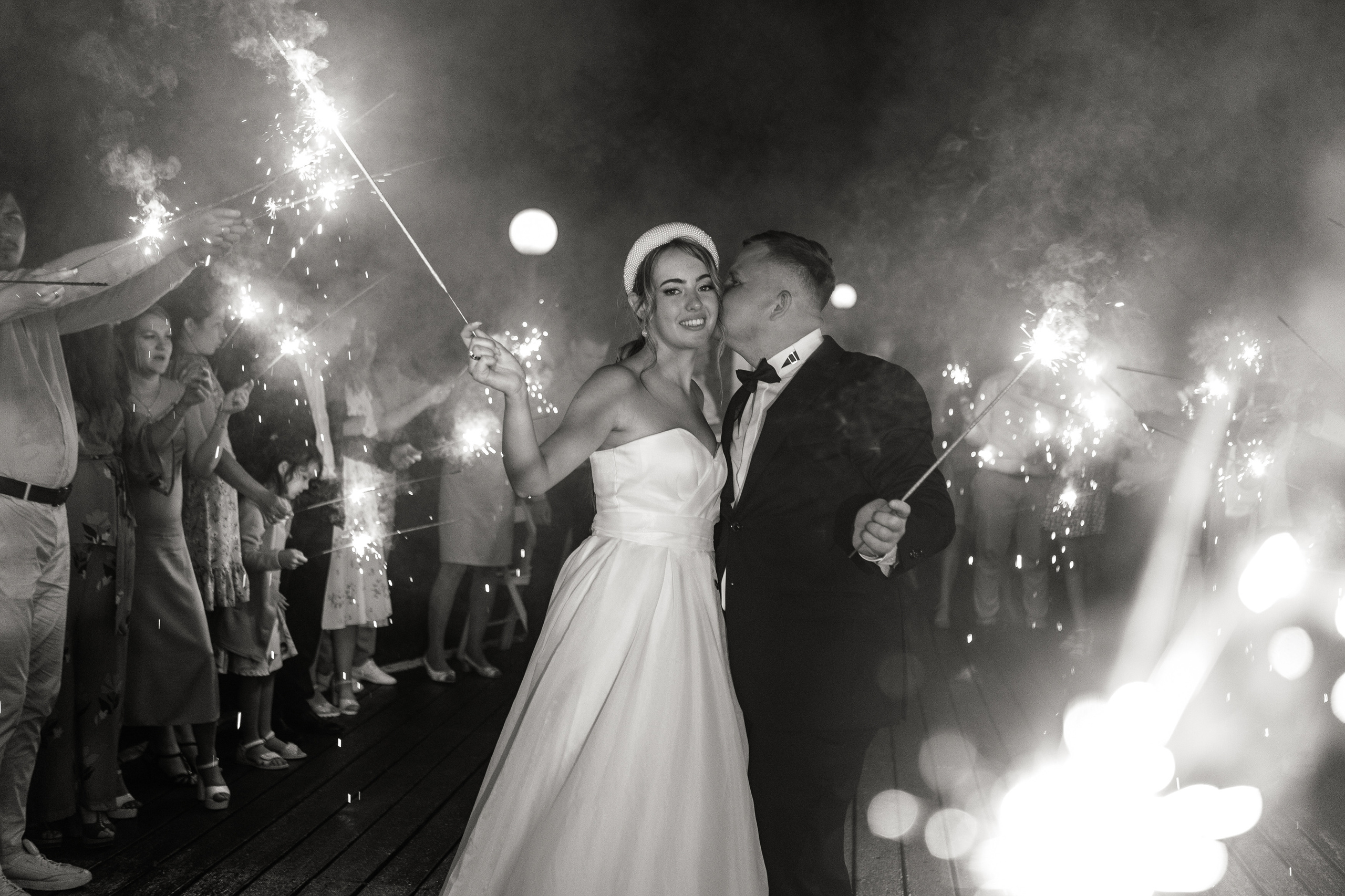 Свадебный фотограф Уфа — Руслан ГабдлисламовЖивые эмоции, красивые кадры, воспоминания на всю жизнь.Работаю по всей Республике Башкортоста. Свадебный фотограф Уфа Руслан Габдлисламов