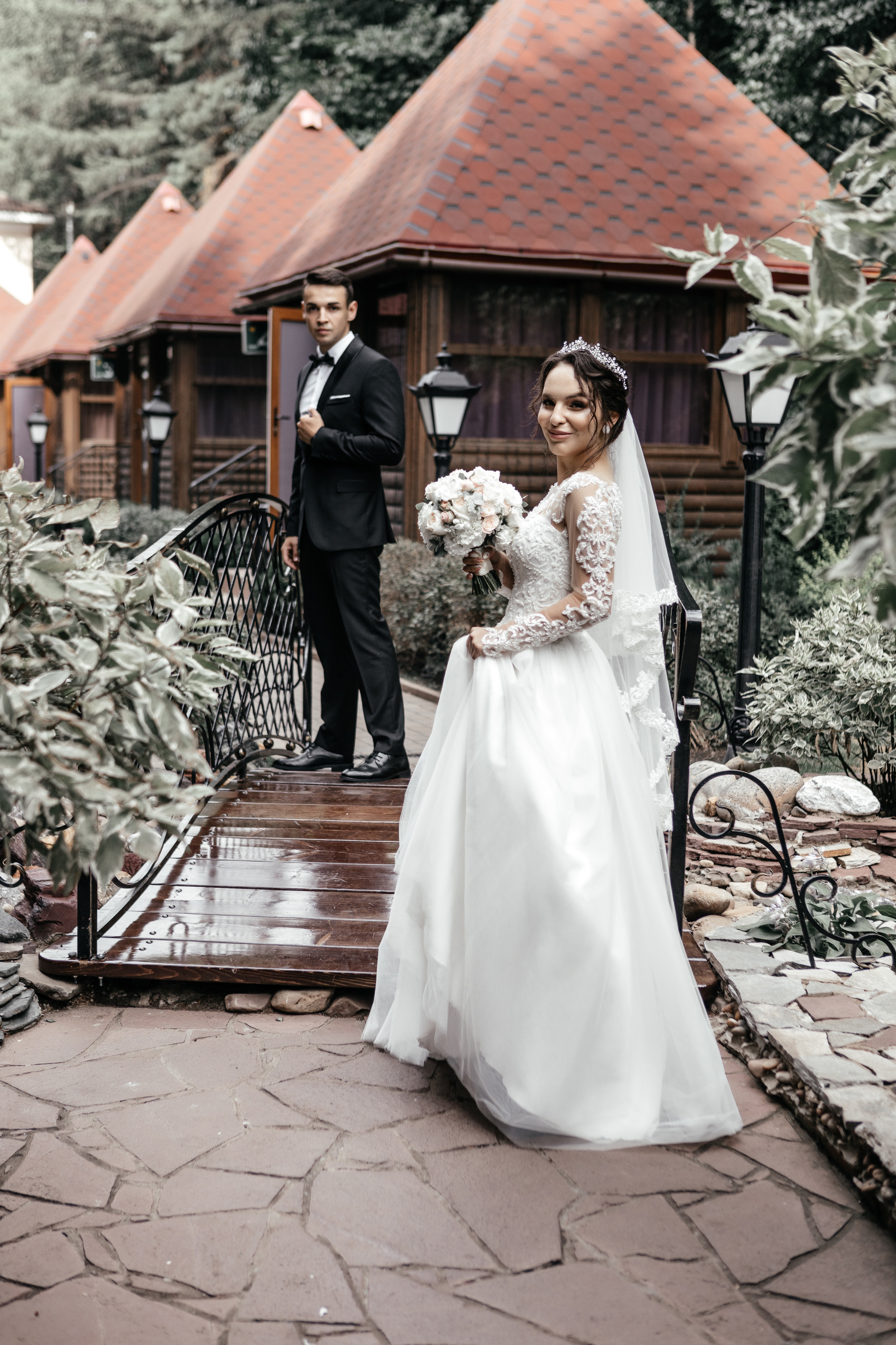 Свадебный фотограф Уфа — Руслан ГабдлисламовЖивые эмоции, красивые кадры, воспоминания на всю жизнь.Работаю по всей Республике Башкортоста. Свадебный фотограф Уфа Руслан Габдлисламов