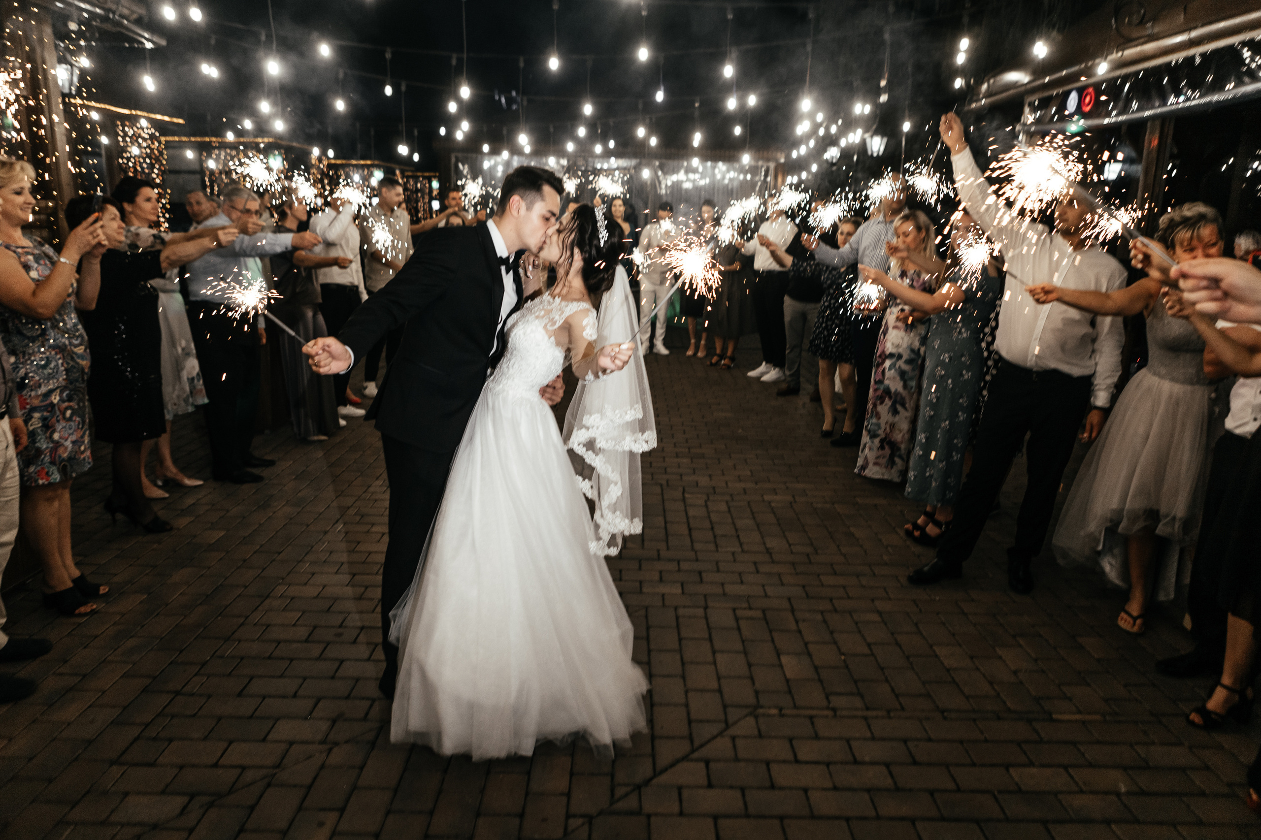 Свадебный фотограф Уфа — Руслан ГабдлисламовЖивые эмоции, красивые кадры, воспоминания на всю жизнь.Работаю по всей Республике Башкортоста. Свадебный фотограф Уфа Руслан Габдлисламов