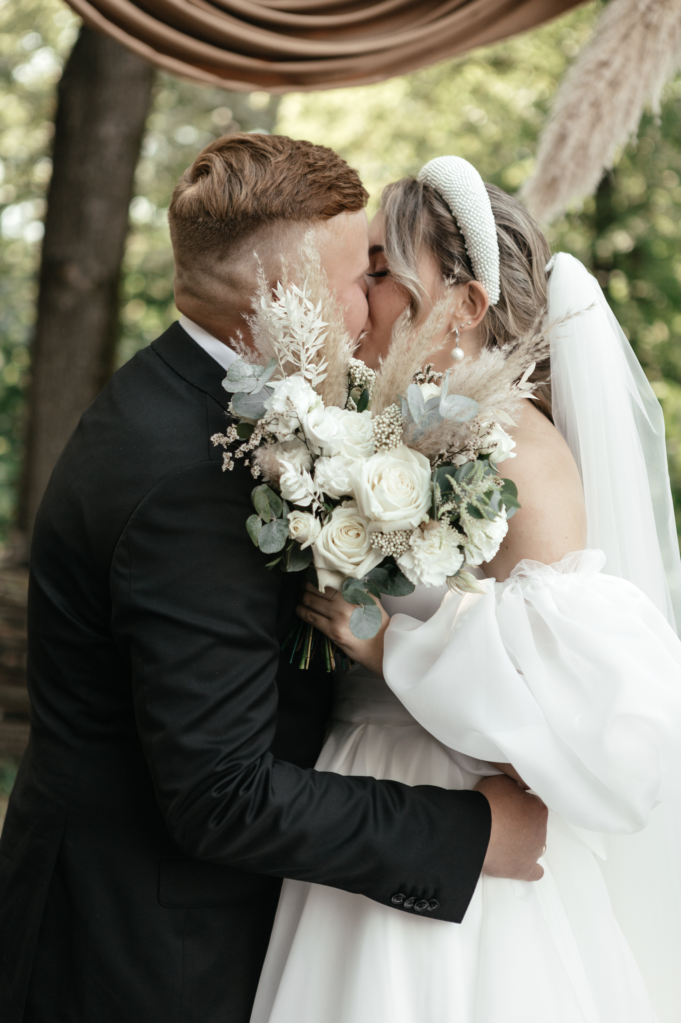 Свадебный фотограф Уфа — Руслан ГабдлисламовЖивые эмоции, красивые кадры, воспоминания на всю жизнь.Работаю по всей Республике Башкортоста. Свадебный фотограф Уфа Руслан Габдлисламов