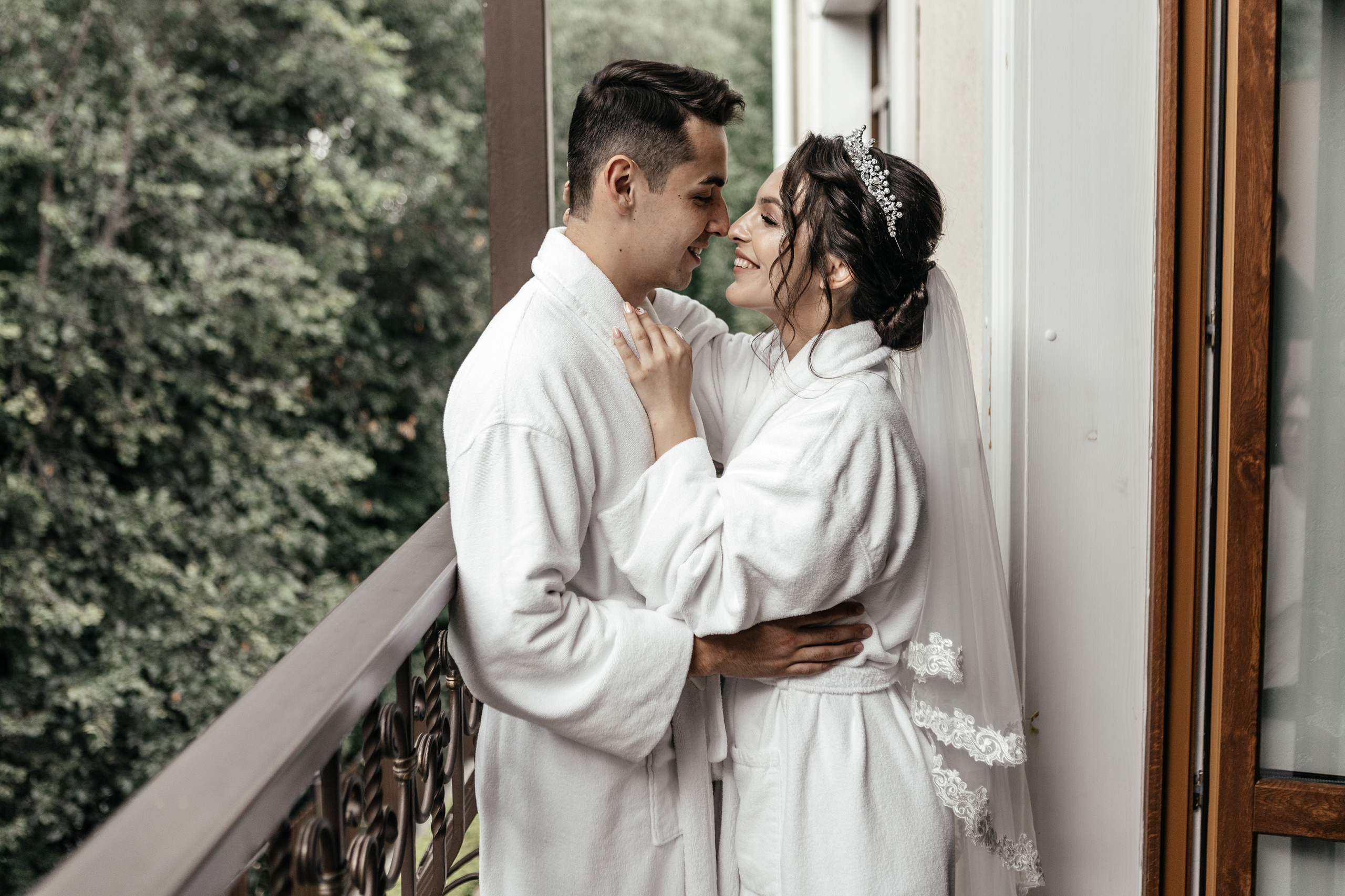 Свадебный фотограф Уфа — Руслан ГабдлисламовЖивые эмоции, красивые кадры, воспоминания на всю жизнь.Работаю по всей Республике Башкортоста. Свадебный фотограф Уфа Руслан Габдлисламов