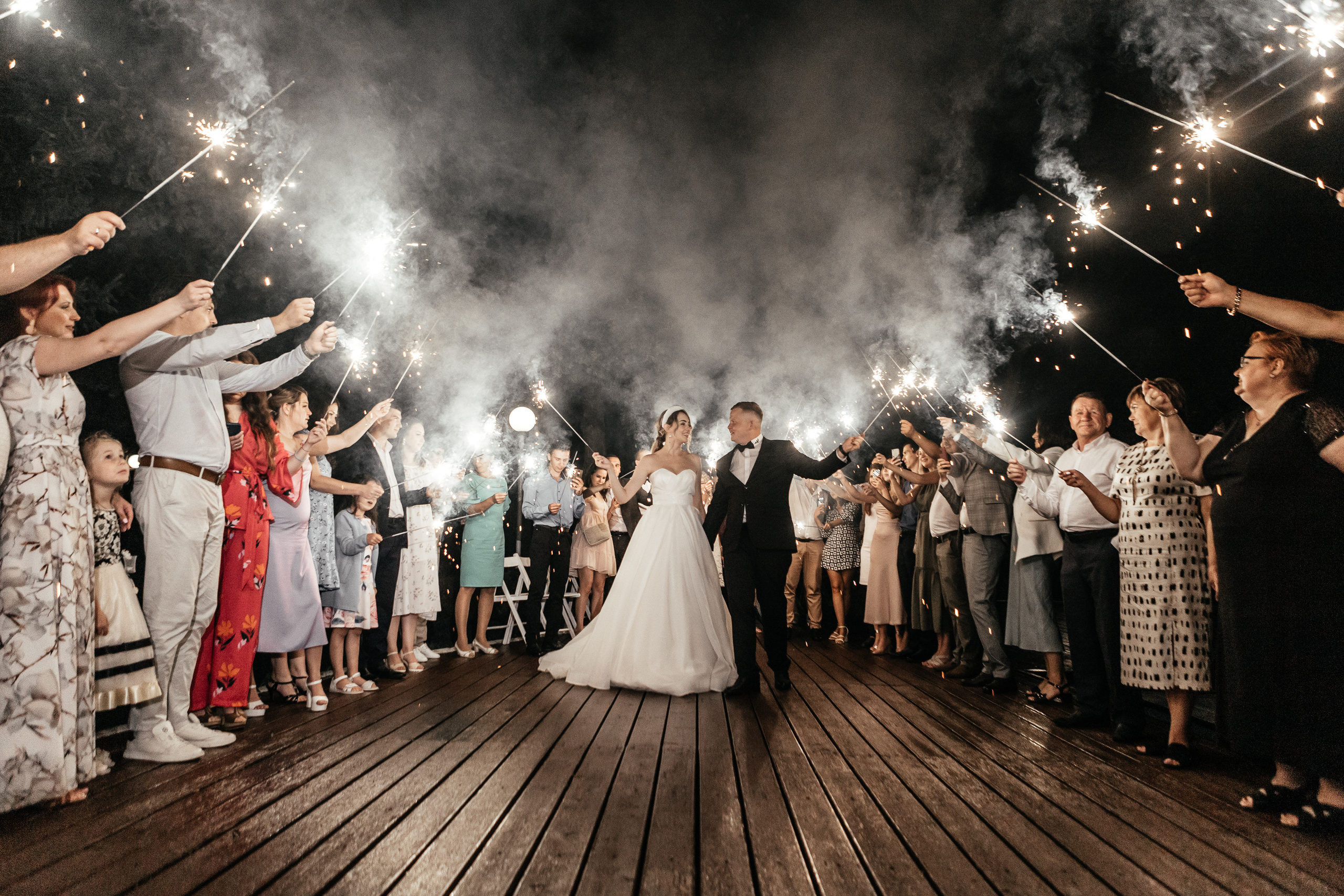 Свадебный фотограф Уфа — Руслан ГабдлисламовЖивые эмоции, красивые кадры, воспоминания на всю жизнь.Работаю по всей Республике Башкортоста. Свадебный фотограф Уфа Руслан Габдлисламов