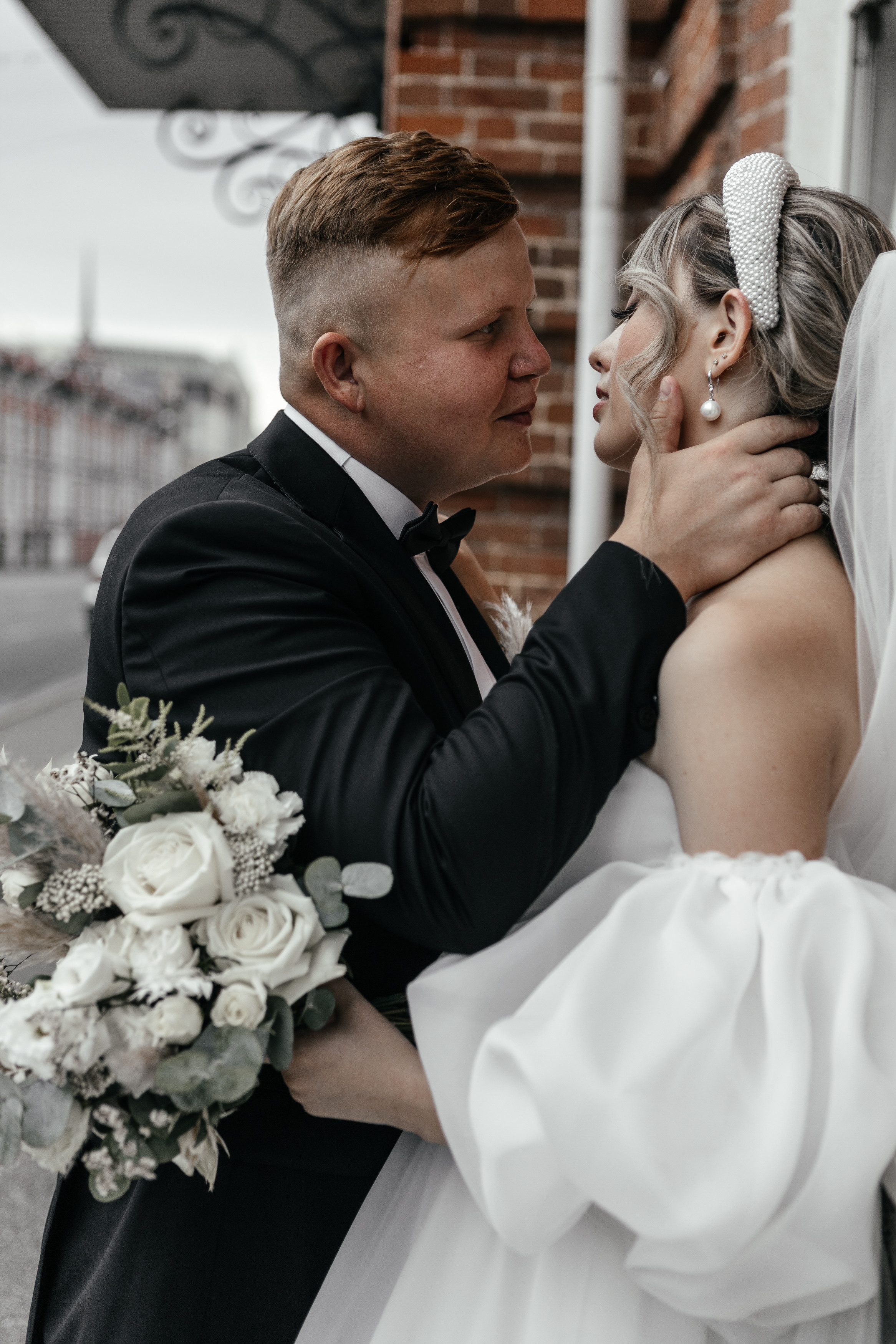 Свадебный фотограф Уфа — Руслан ГабдлисламовЖивые эмоции, красивые кадры, воспоминания на всю жизнь.Работаю по всей Республике Башкортоста. Свадебный фотограф Уфа Руслан Габдлисламов