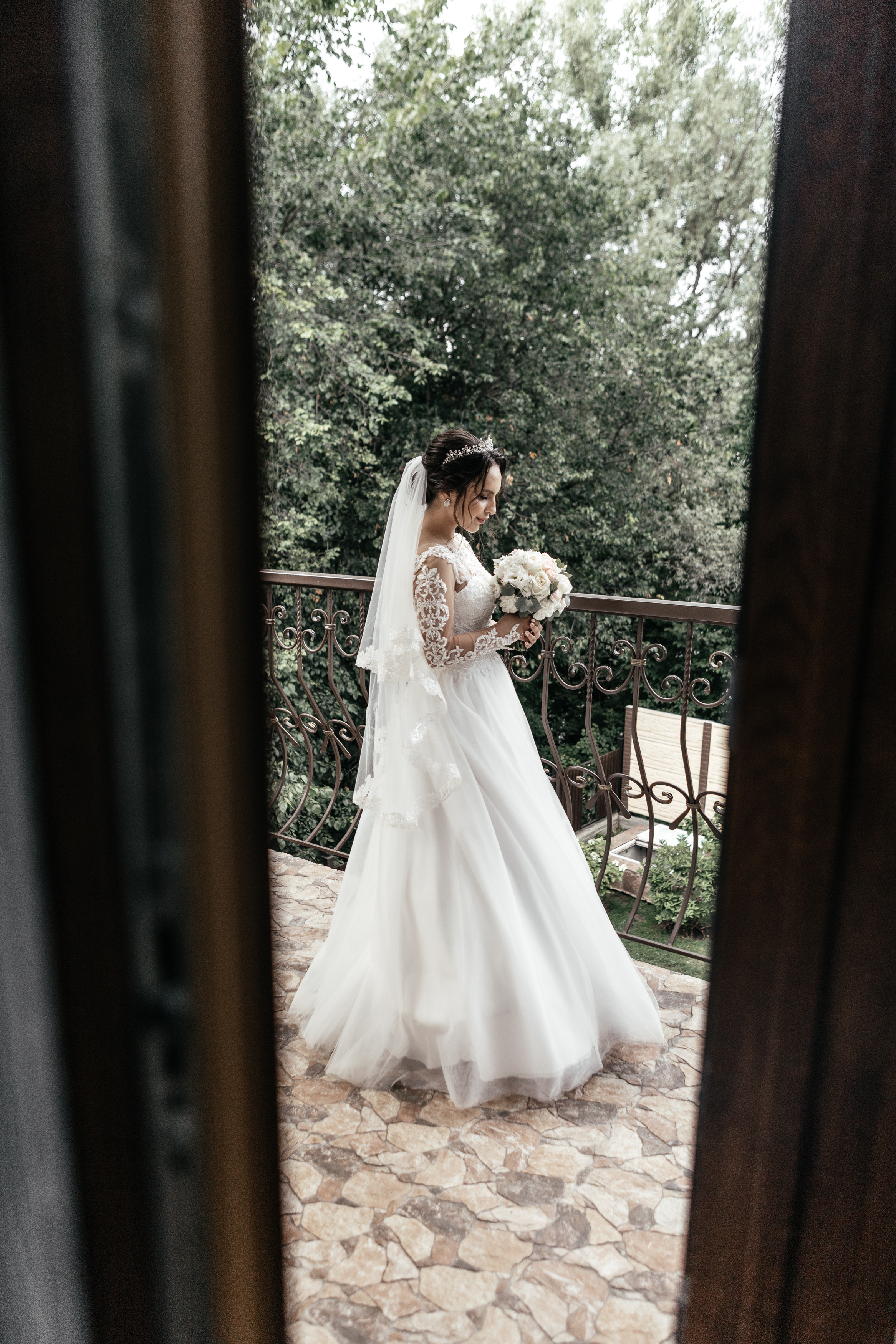 Свадебный фотограф Уфа — Руслан ГабдлисламовЖивые эмоции, красивые кадры, воспоминания на всю жизнь.Работаю по всей Республике Башкортоста. Свадебный фотограф Уфа Руслан Габдлисламов