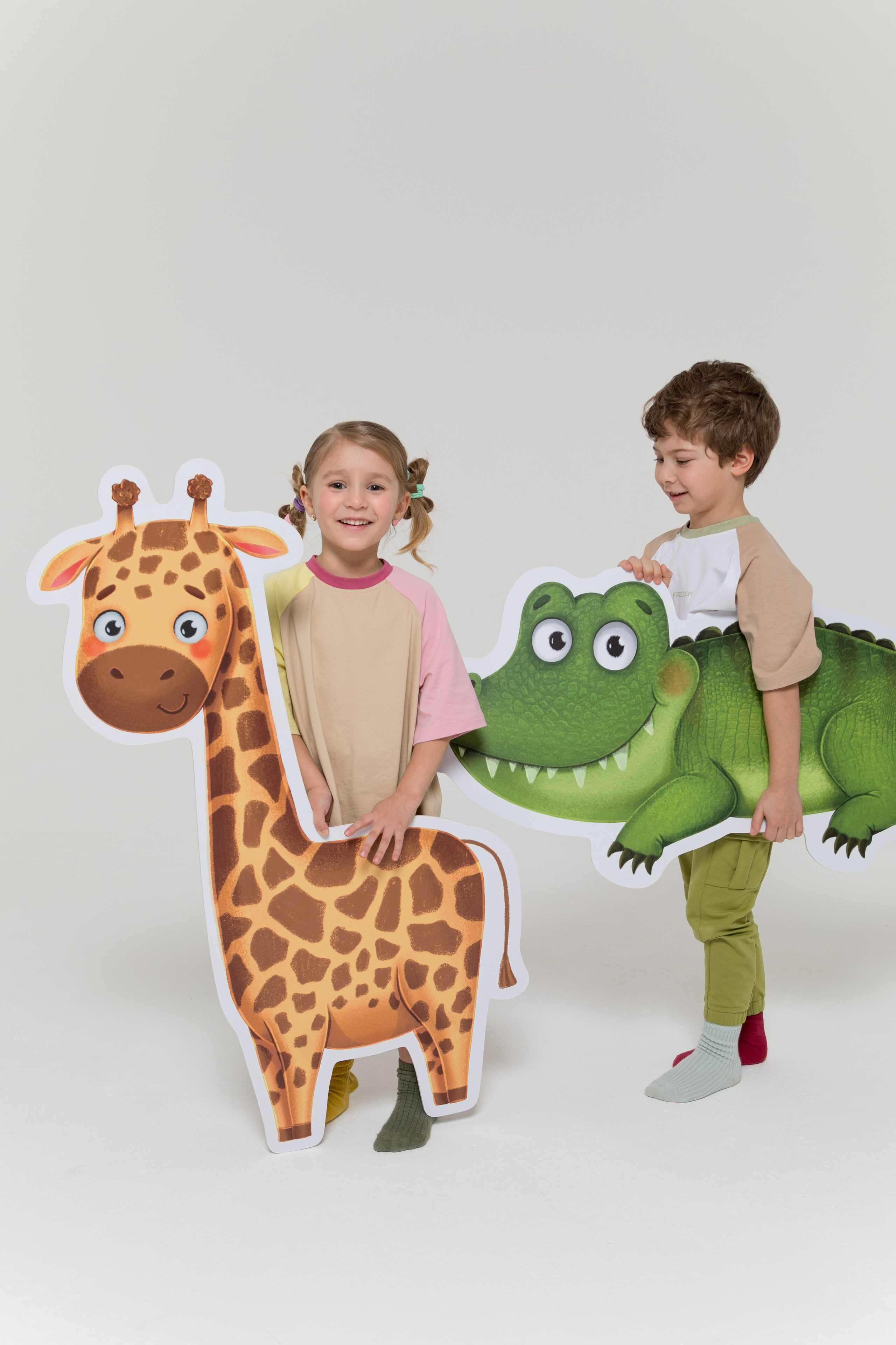 Имиджевая и каталожная съёмка для бренда детских пазлов. Детский и контент фотограф Надя Волкова Санкт-Петербург