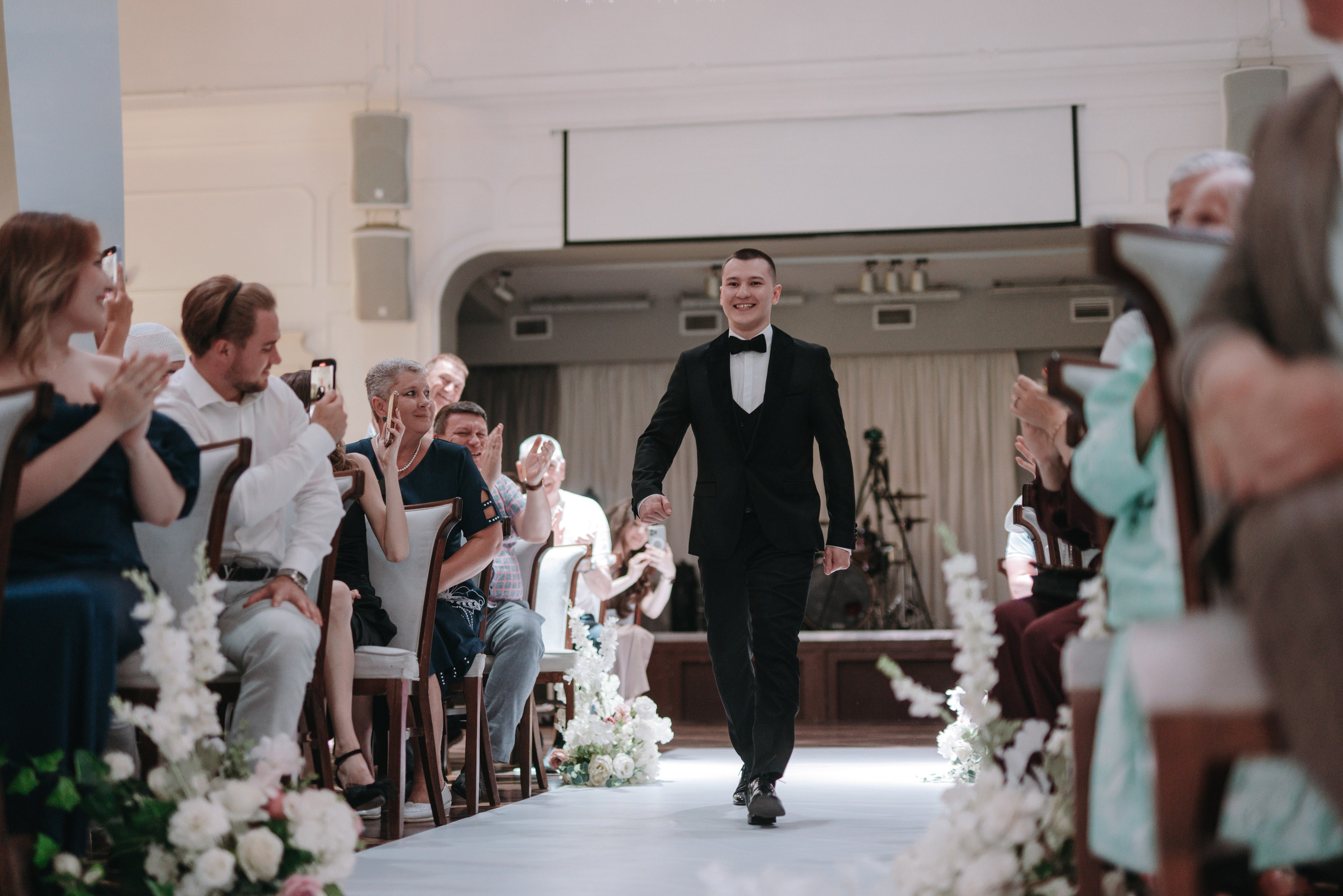 БАНКЕТНЫЙ ЗАЛ ДАСКО ГАРДЕН, ЭМИЛЬ БУРАНГУЛОВ, ИЛЬНАР АХМАДУЛЛИН