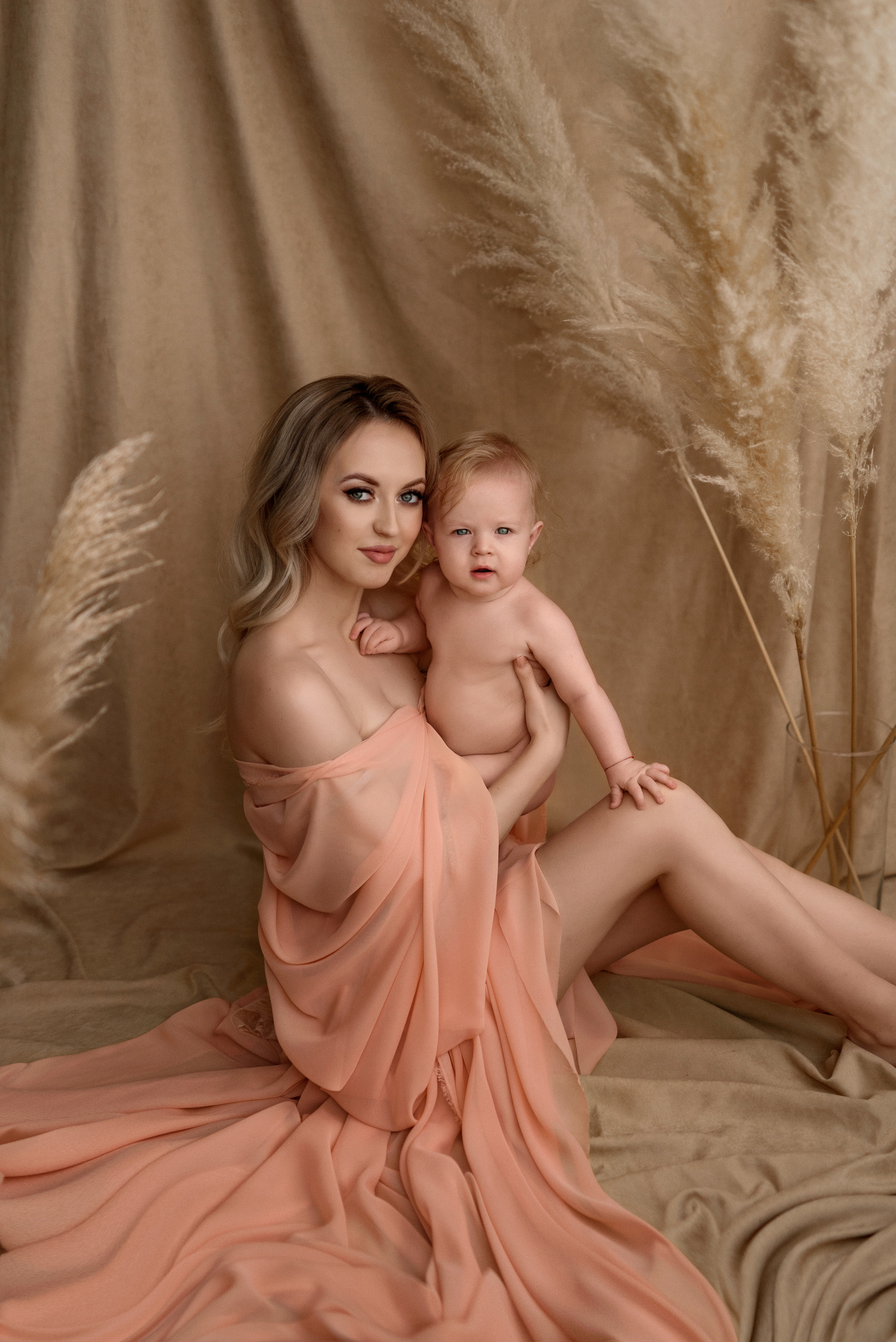 Maternity. Фотограф Шарыпово