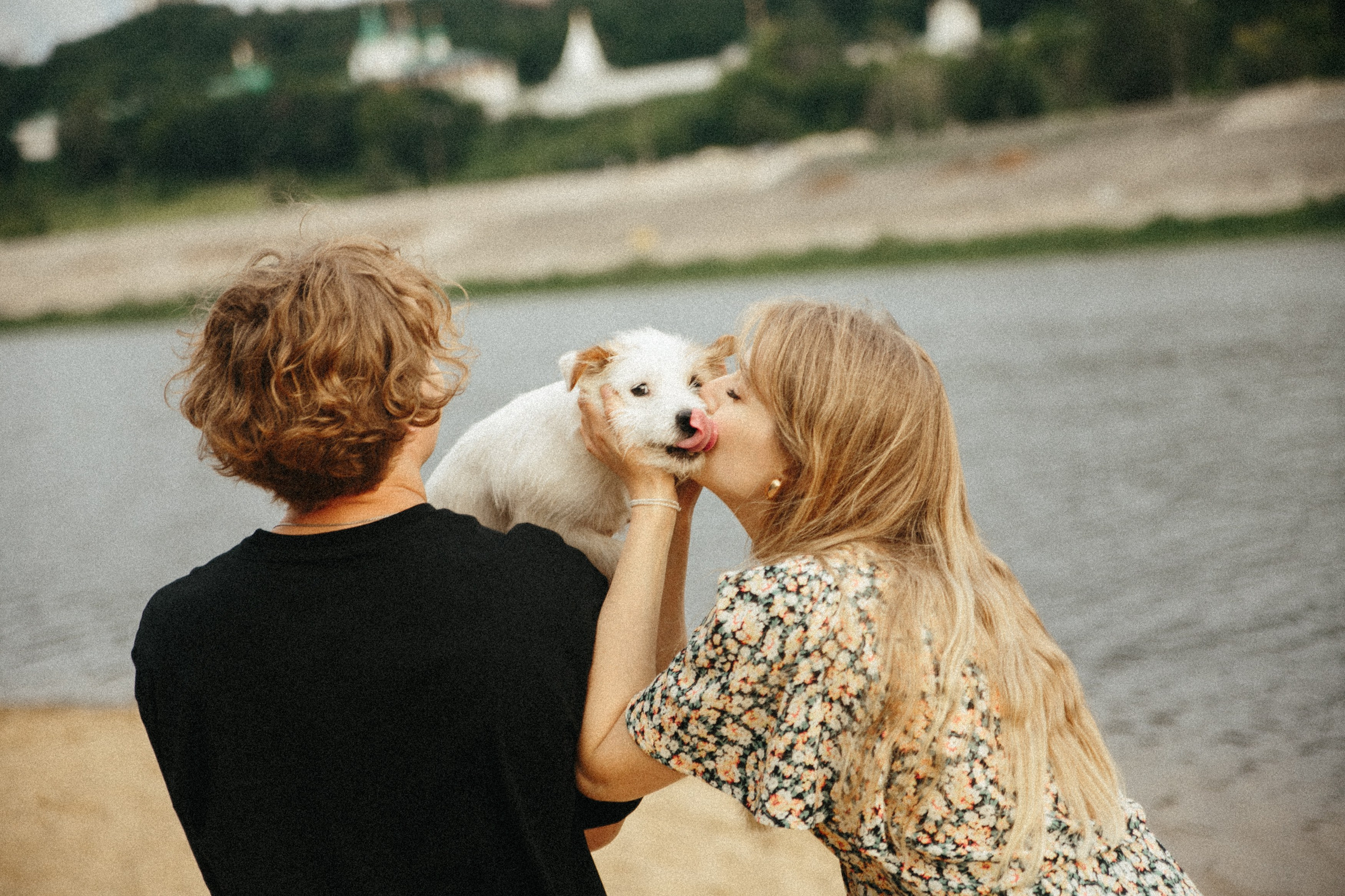 Семейная фотосессия с четырехногим другом. Свадебный и семейный фотограф в Нижнем Новгороде Мезенцев Андрей