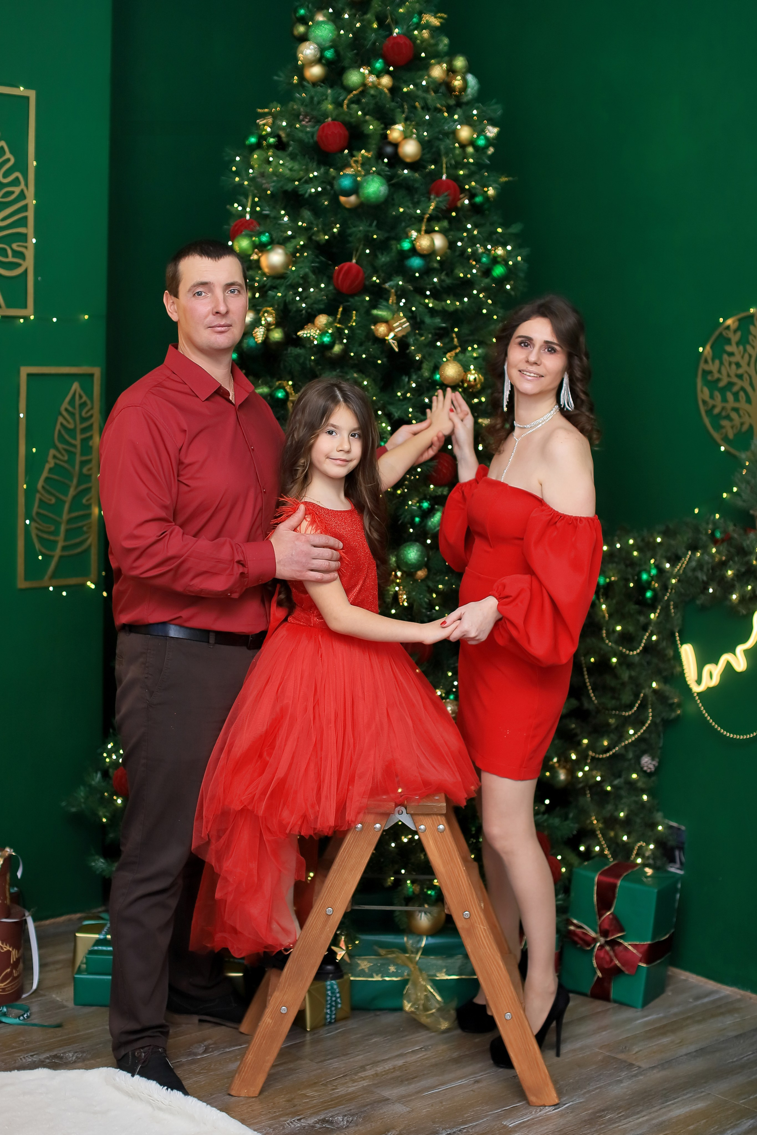 Семейные фотосессии в интерьере. Интерьерная фотостудия Toffee Studio