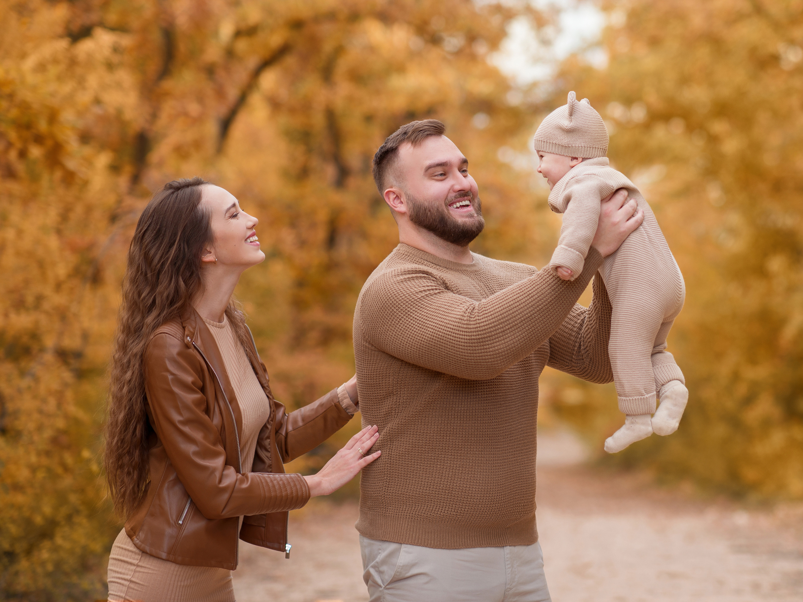 Семейная фотосессия в формате игры в Севастополе и на выезде по Крыму