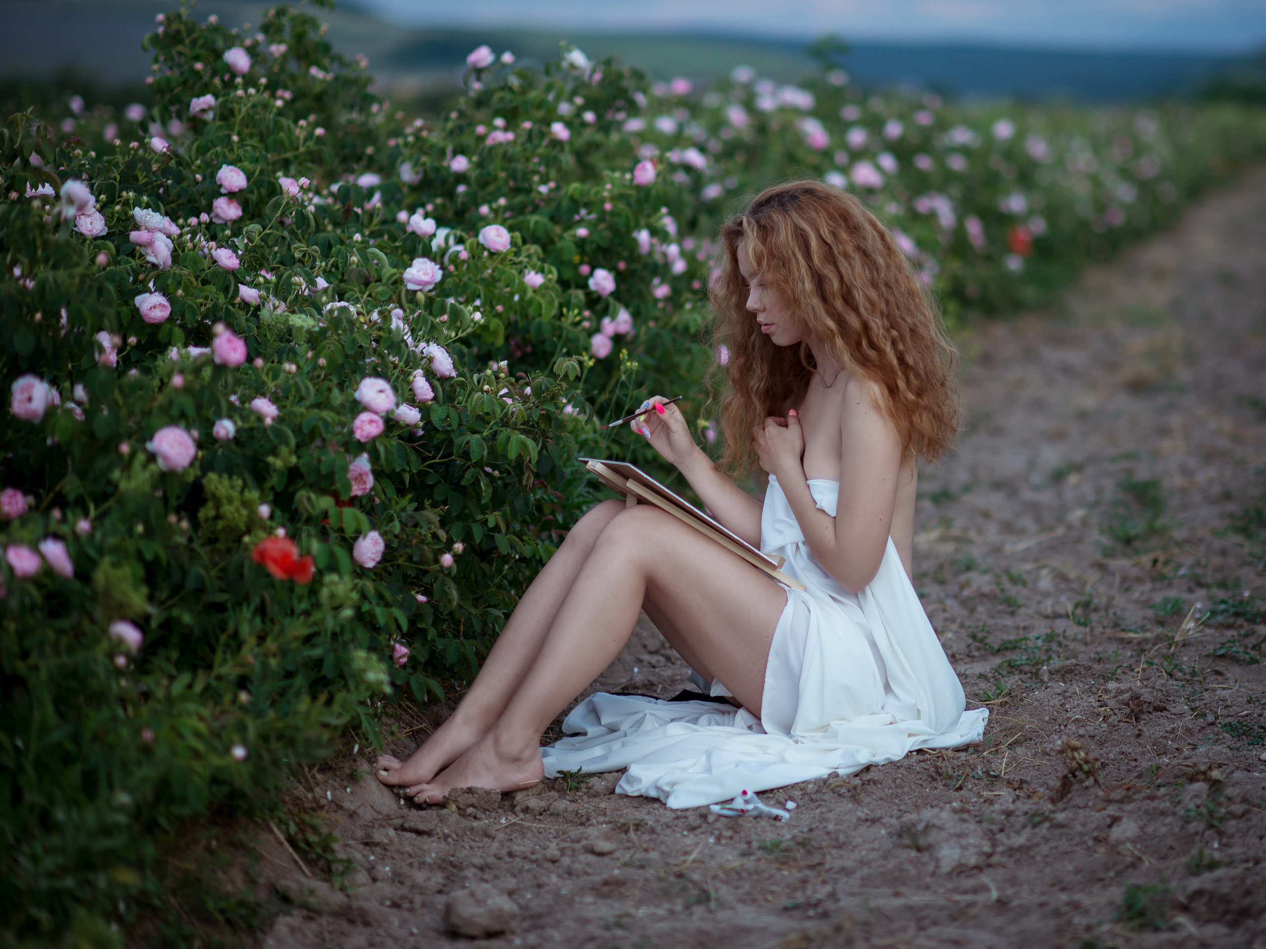 Фотосъемка в розовых кустах в Тургеневке (Бахчисарай)