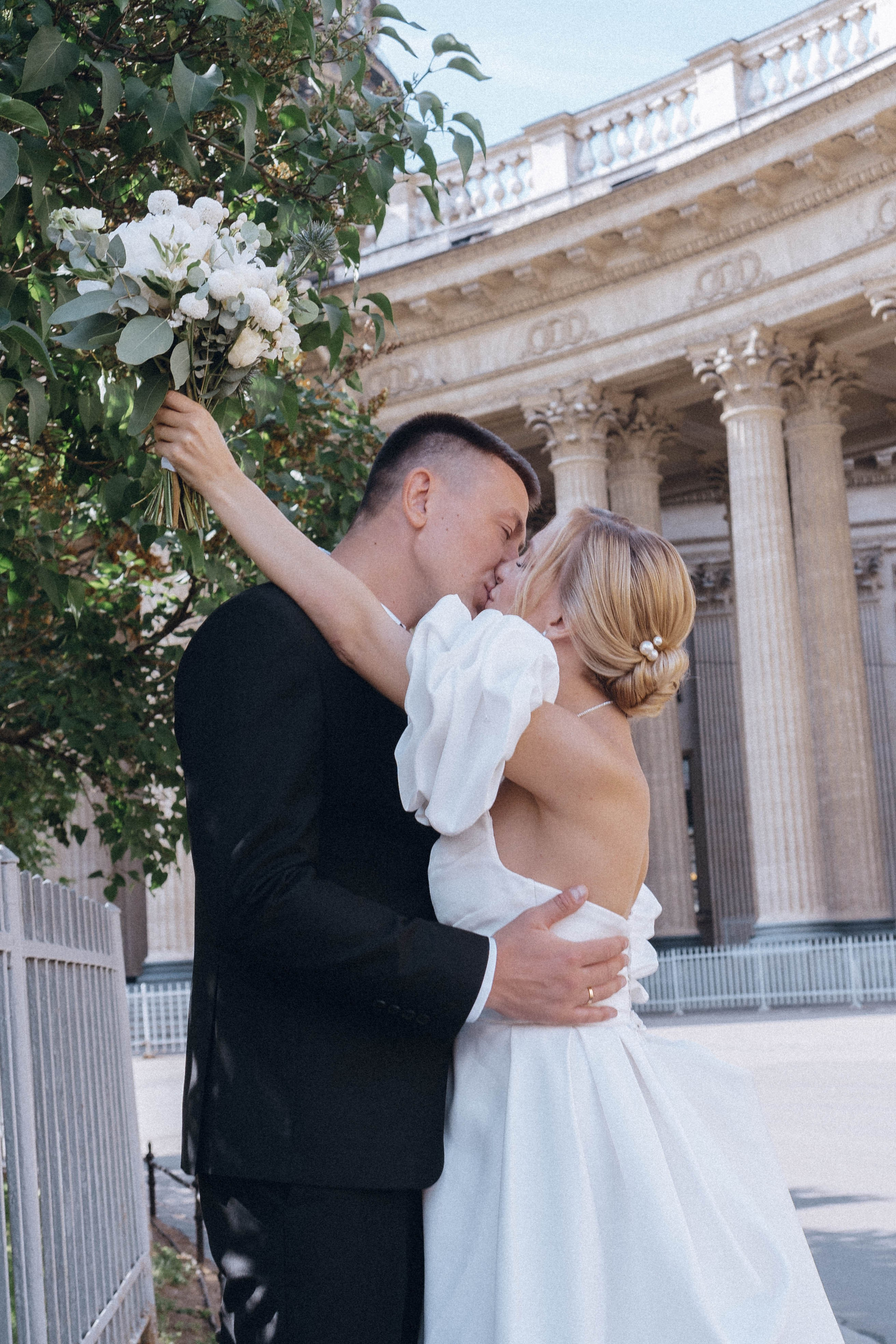 СВАДЕНБНАЯ СЬЕМКА НА КАТЕРЕ ПО КАНАЛАМ САНКТ-ПЕТЕРБУРГА И В АКВАТОРИИ НЕВЫ. Профессиональный фотограф, Санкт-Петербург — Виктория Богомолова