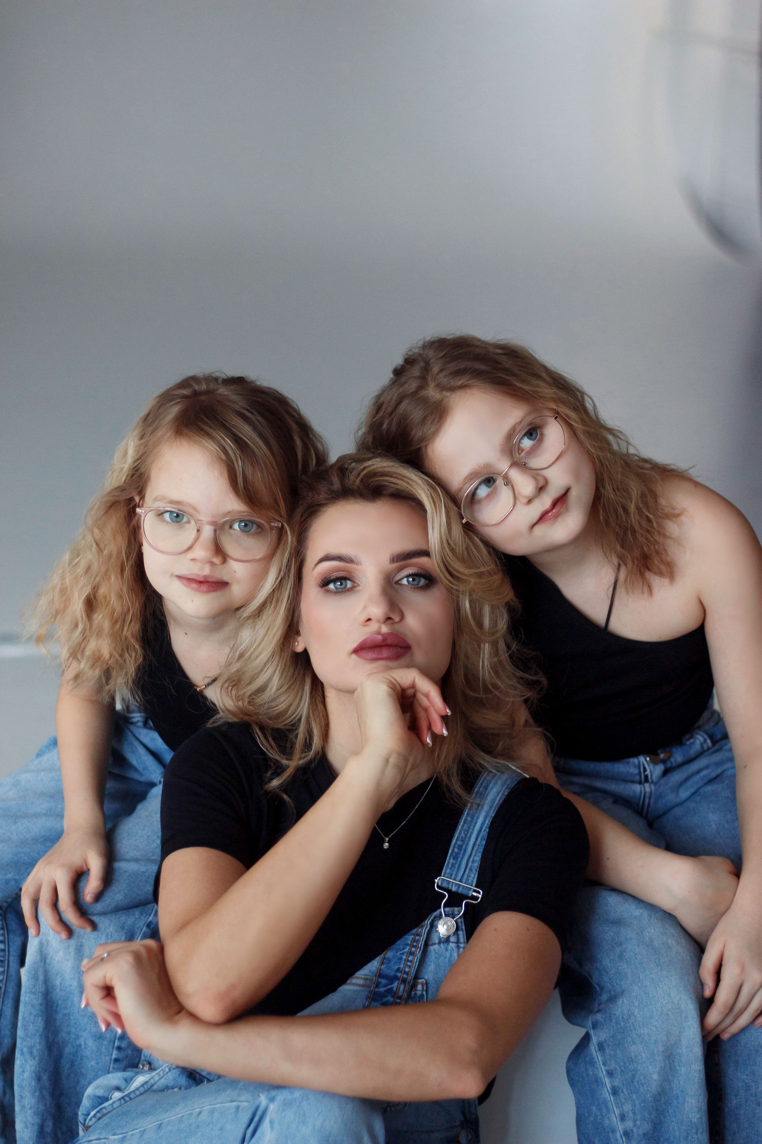 MARYNA & NIKOLETTA & ALISA. Бережно сохраняю ваши чувства и истории на своих фотографиях